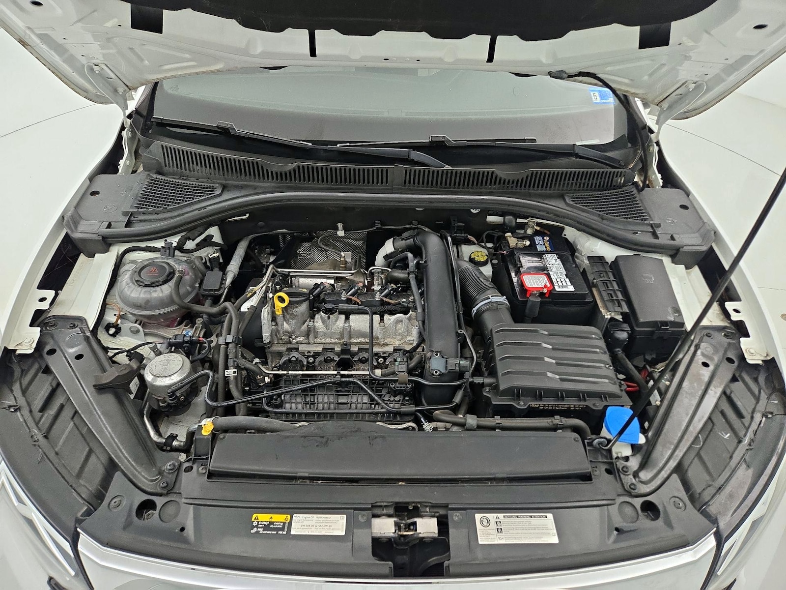 2020 Volkswagen Jetta R-Line - Photo 23