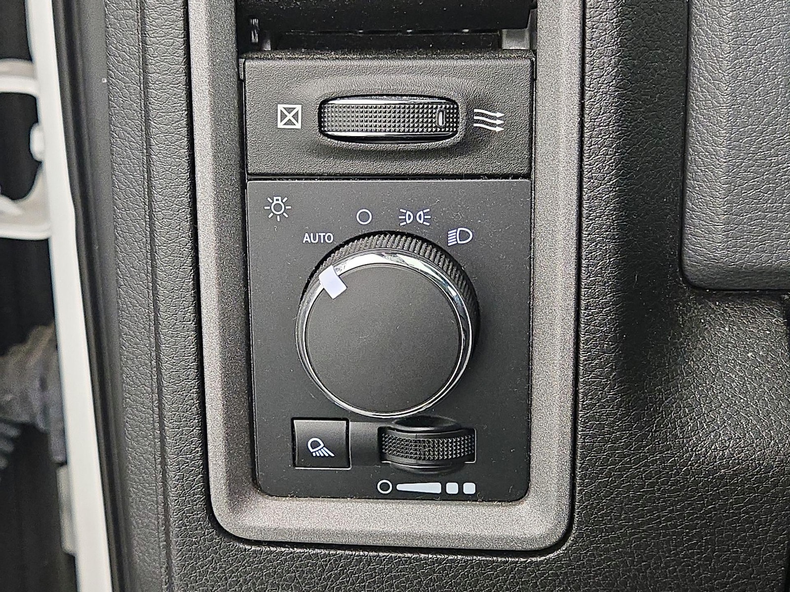 2018 RAM Ram 1500 Pickup Tradesman - Photo 14