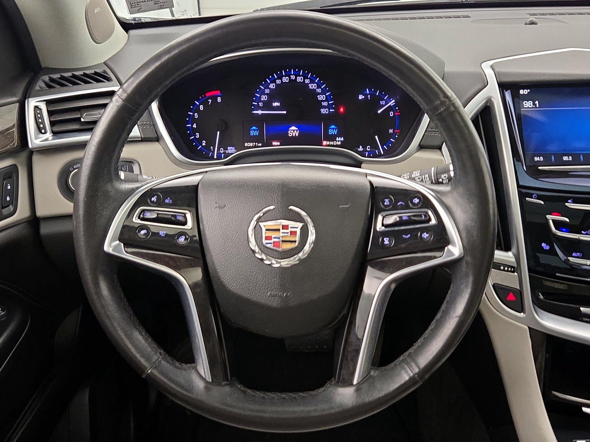 Thumbnail: 2016 Cadillac SRX - 10
