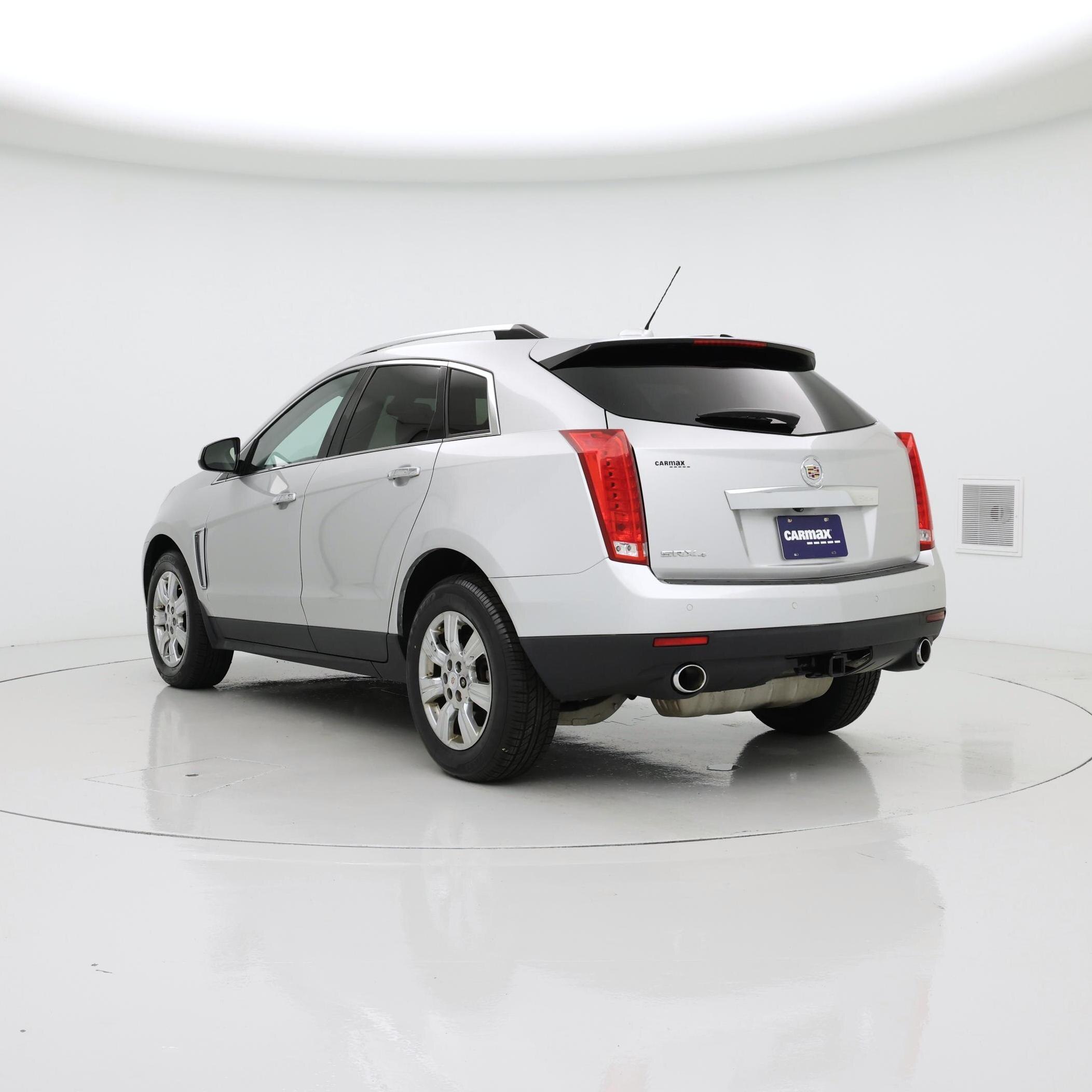 Thumbnail: 2016 Cadillac SRX - 2