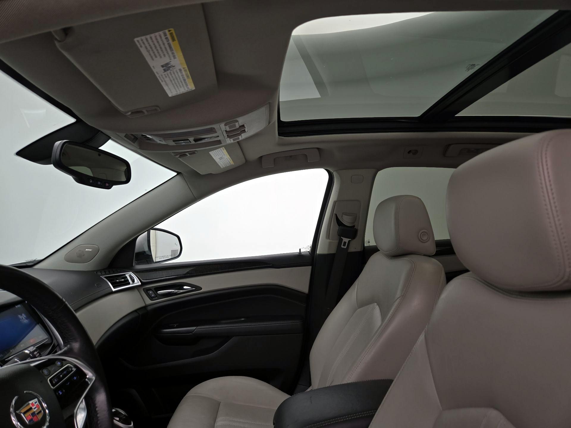 Thumbnail: 2016 Cadillac SRX - 19