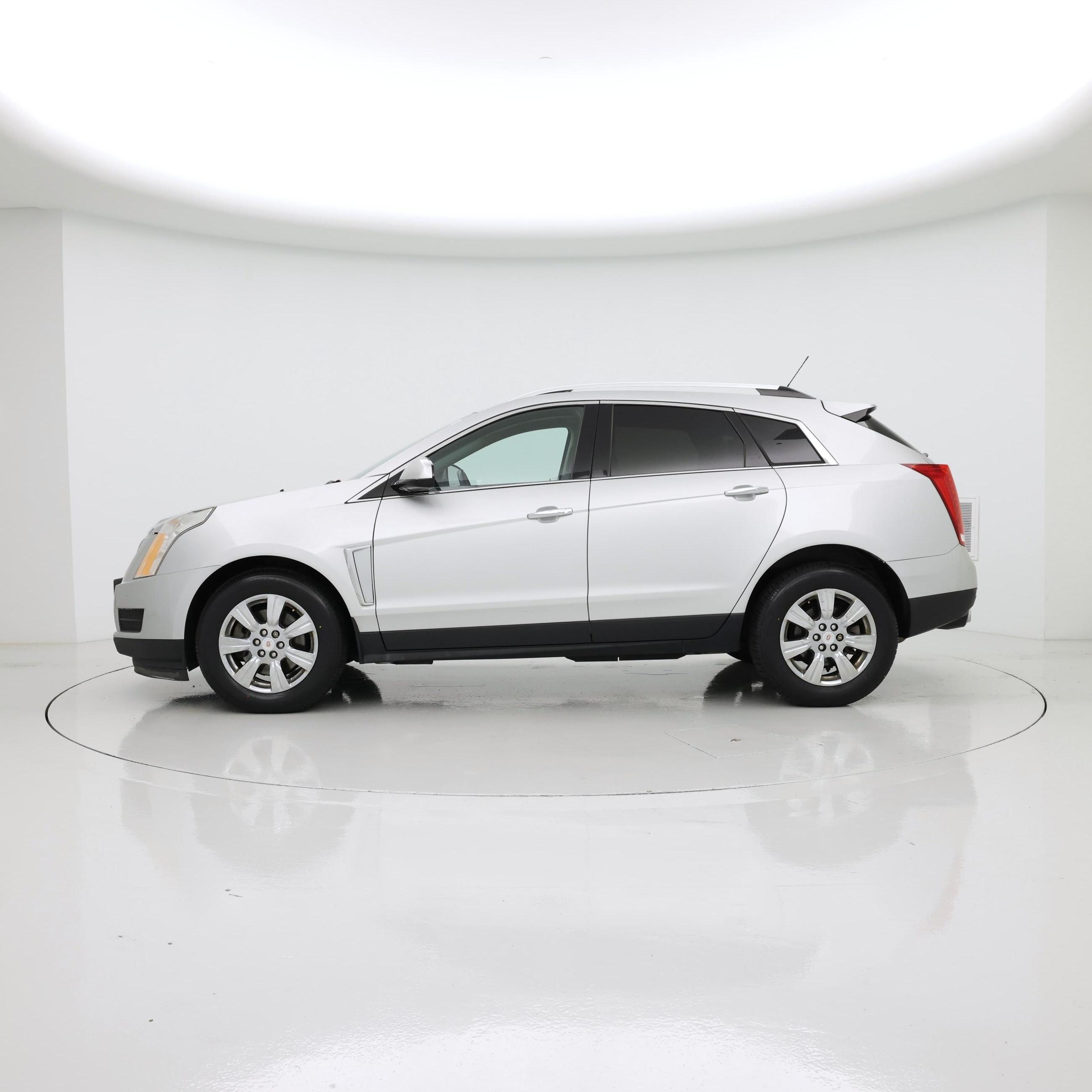 Thumbnail: 2016 Cadillac SRX - 3