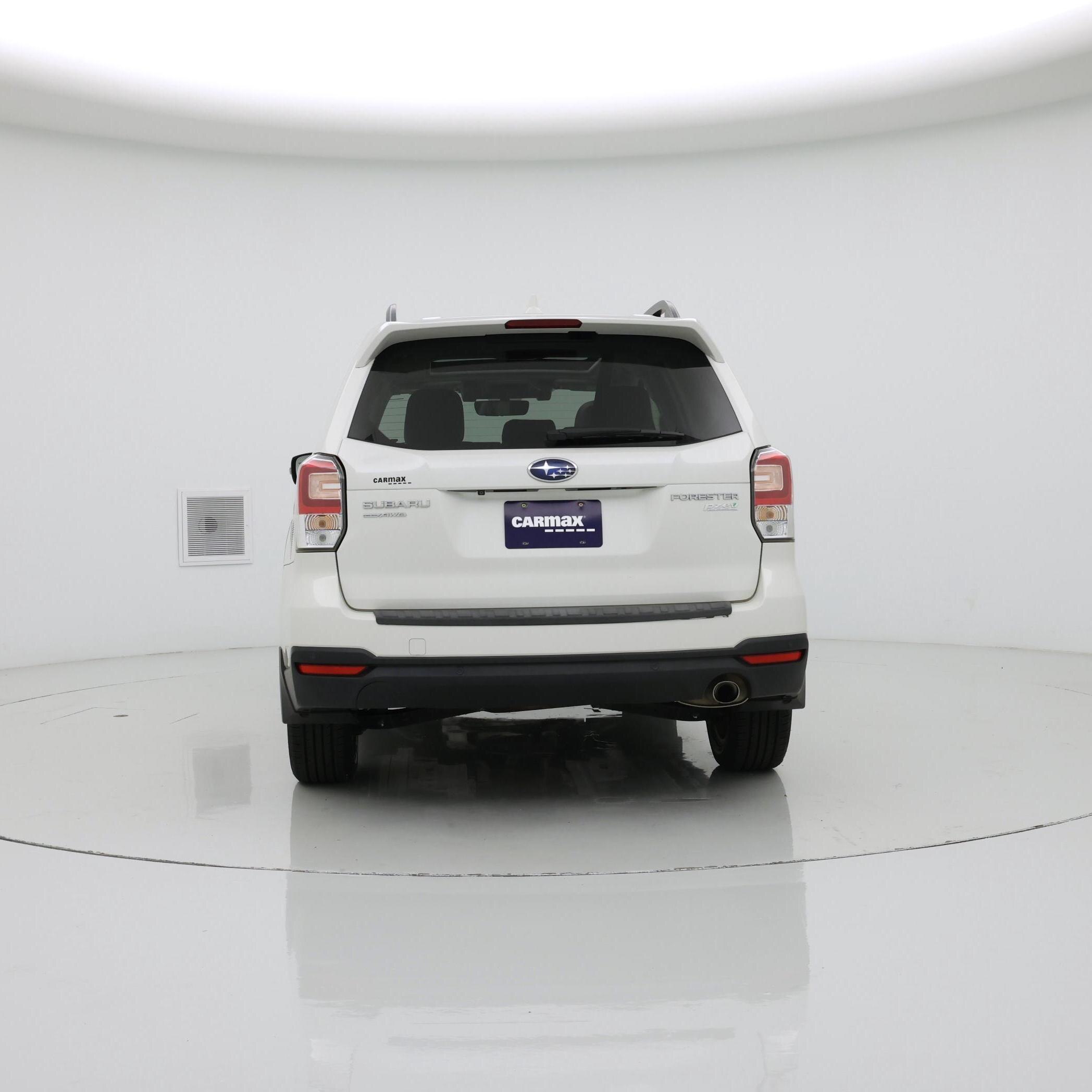 Thumbnail: 2017 Subaru Forester - 6