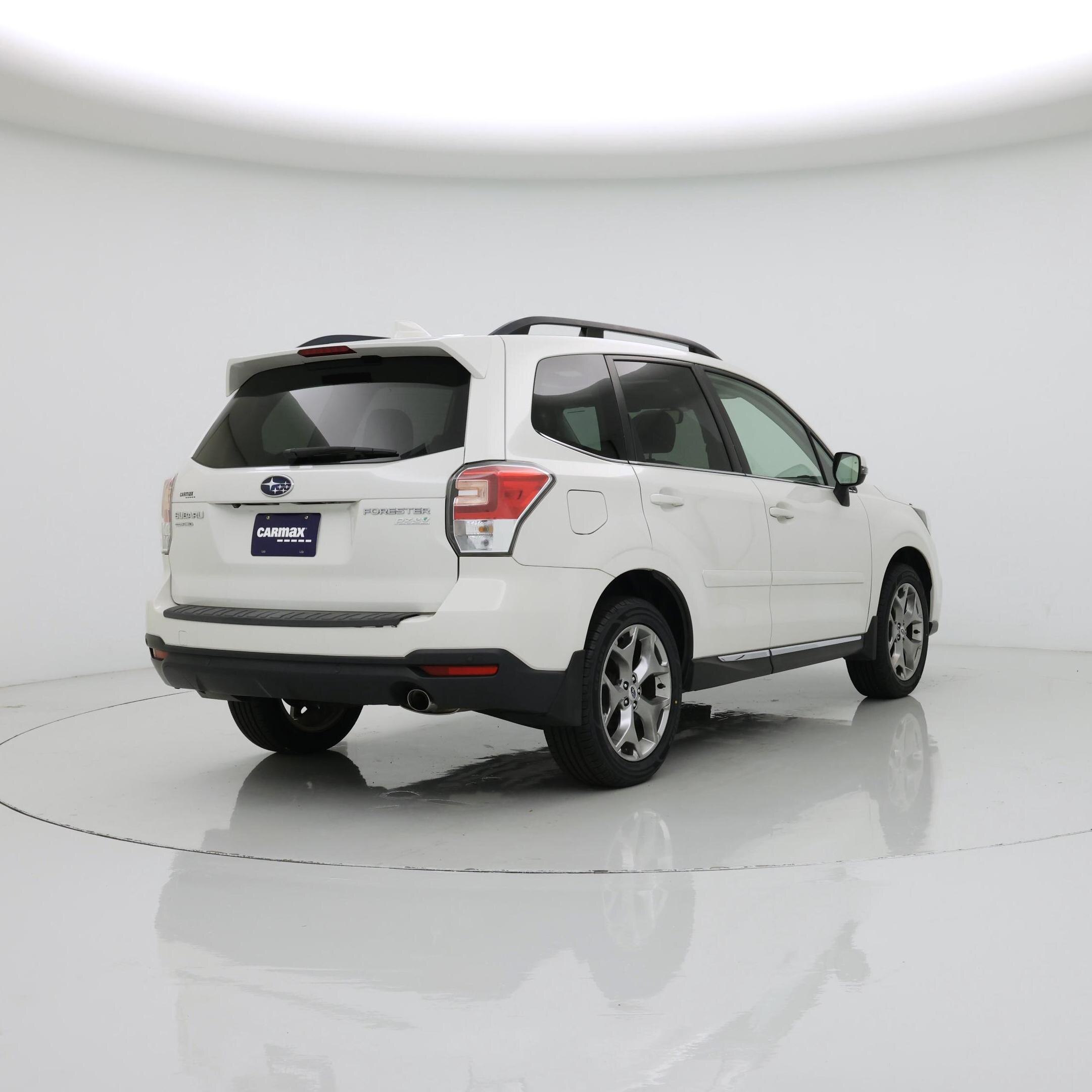 Thumbnail: 2017 Subaru Forester - 8