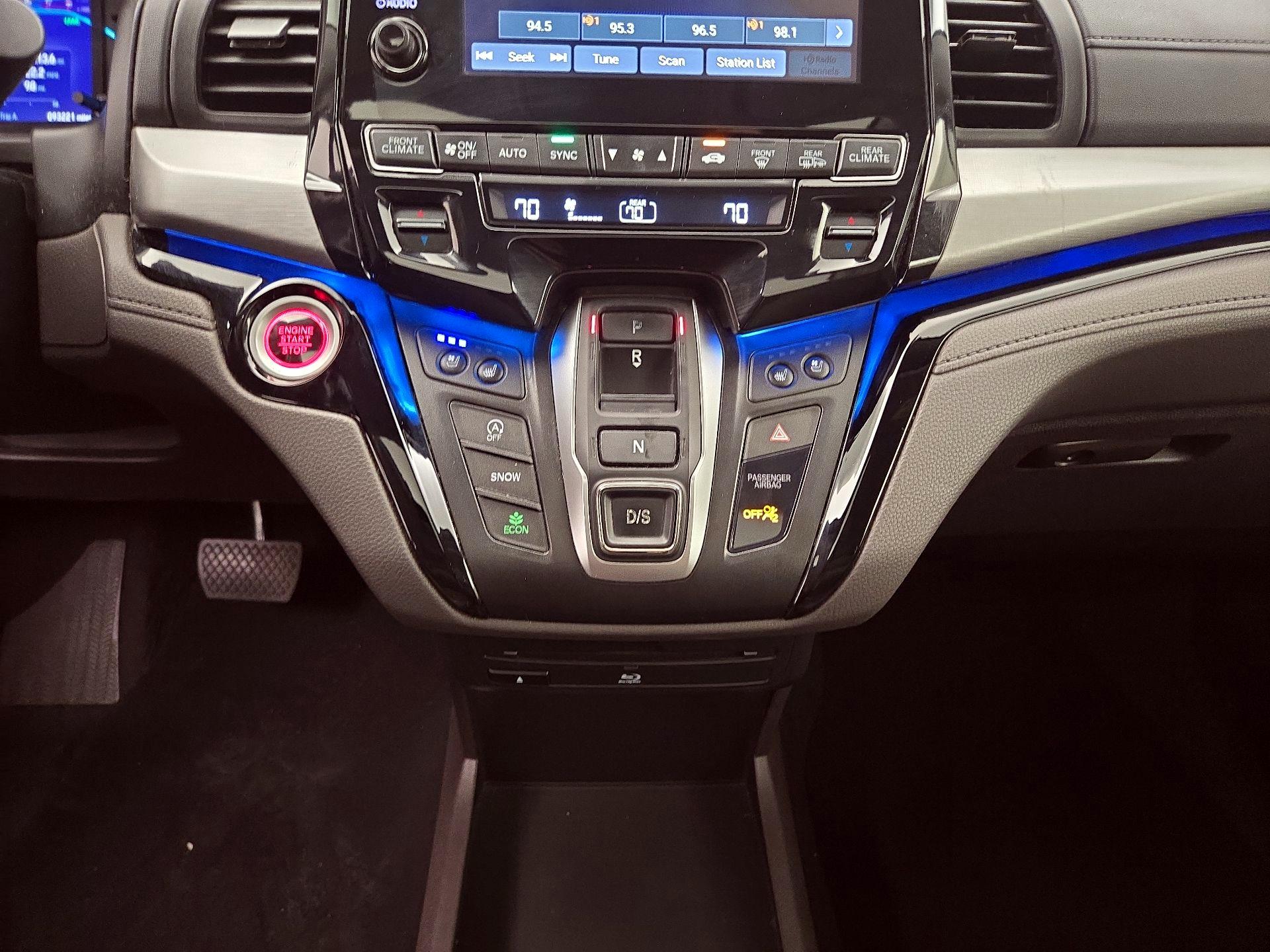 Thumbnail: 2019 Honda Odyssey - 18