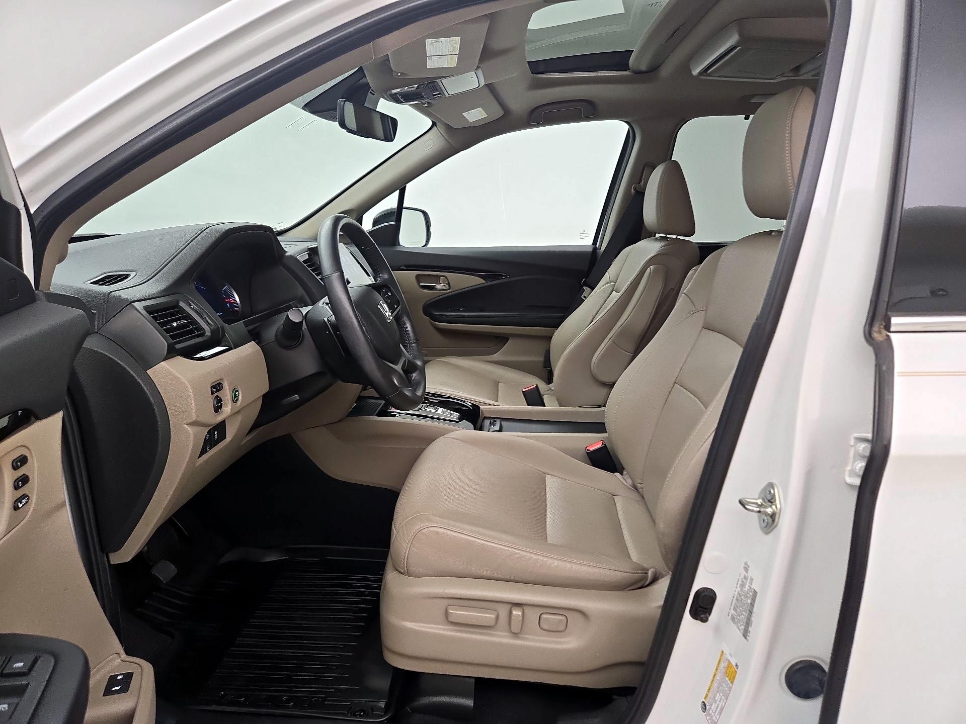 Thumbnail: 2021 Honda Pilot - 11