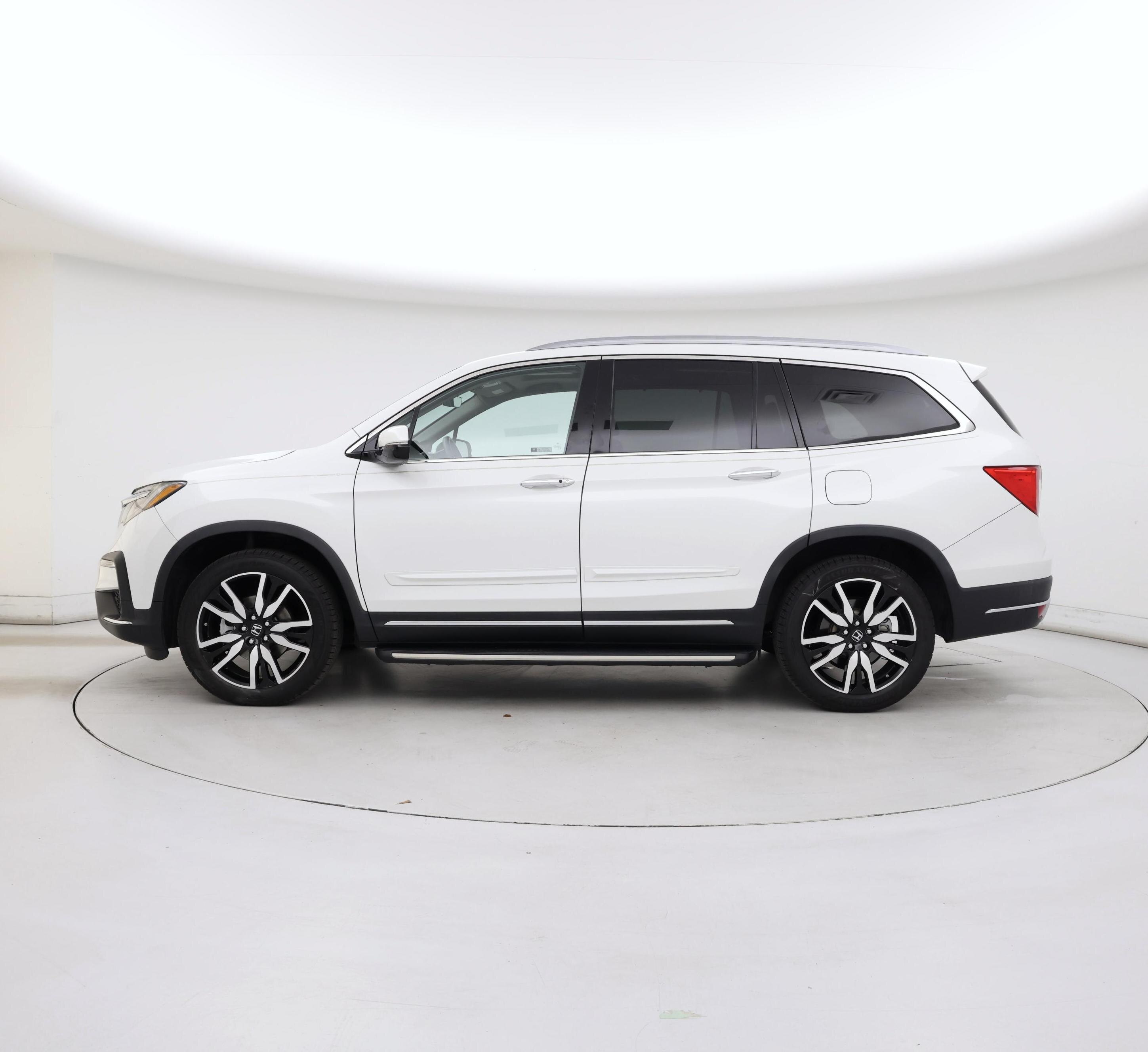 Thumbnail: 2021 Honda Pilot - 3