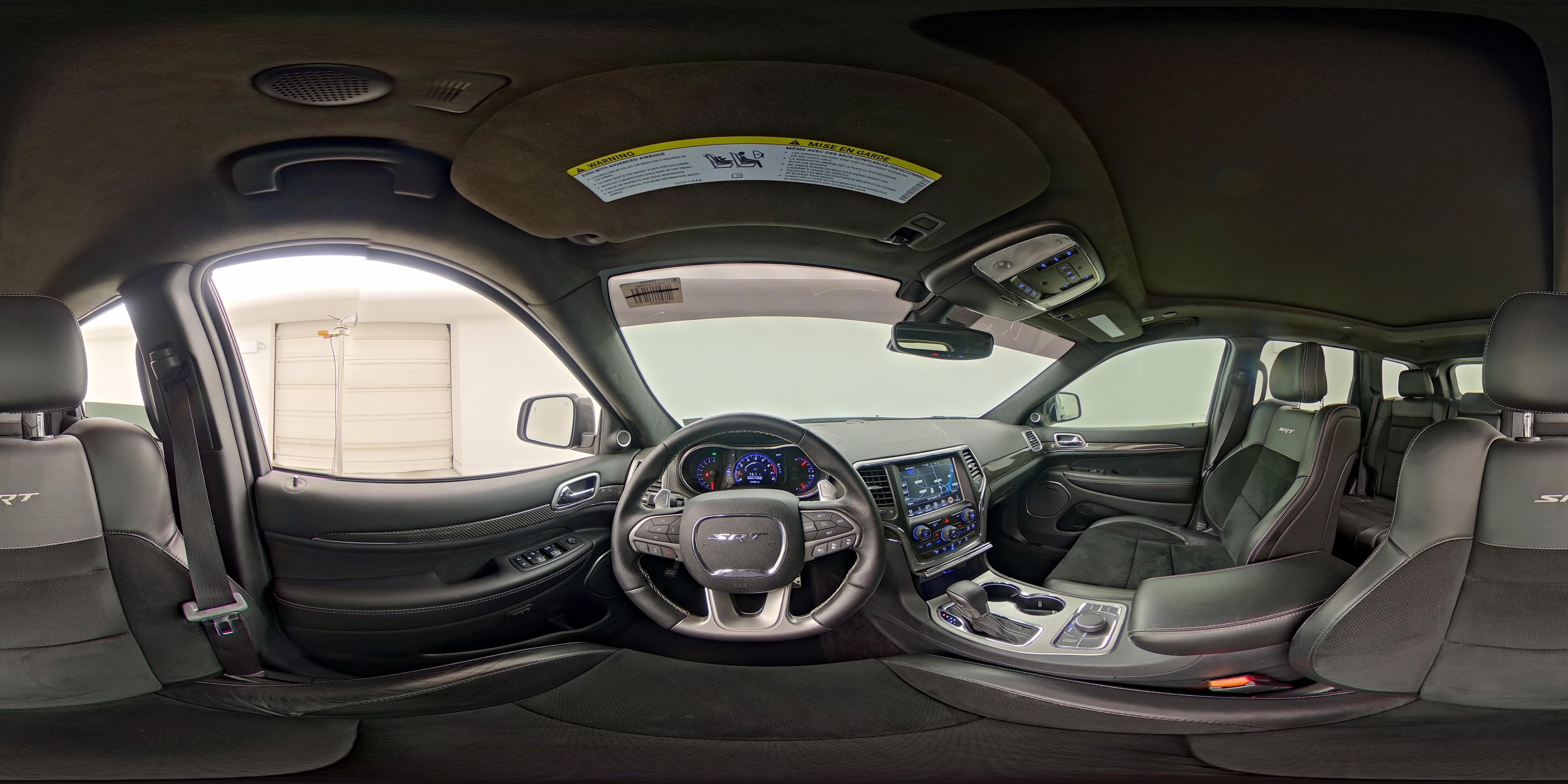 2017 Jeep Grand Cherokee SRT - Photo 31