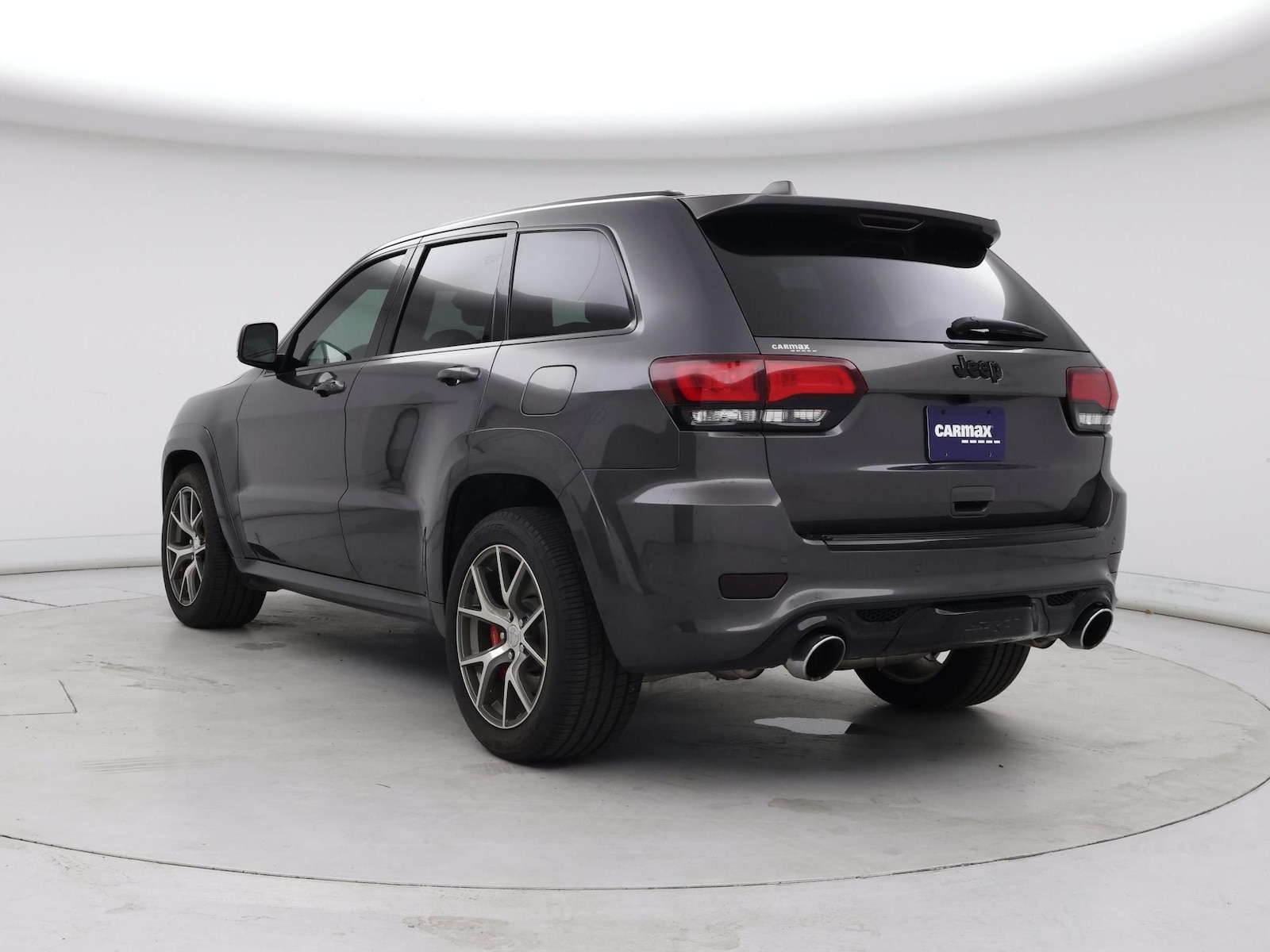 2017 Jeep Grand Cherokee SRT - Photo 3