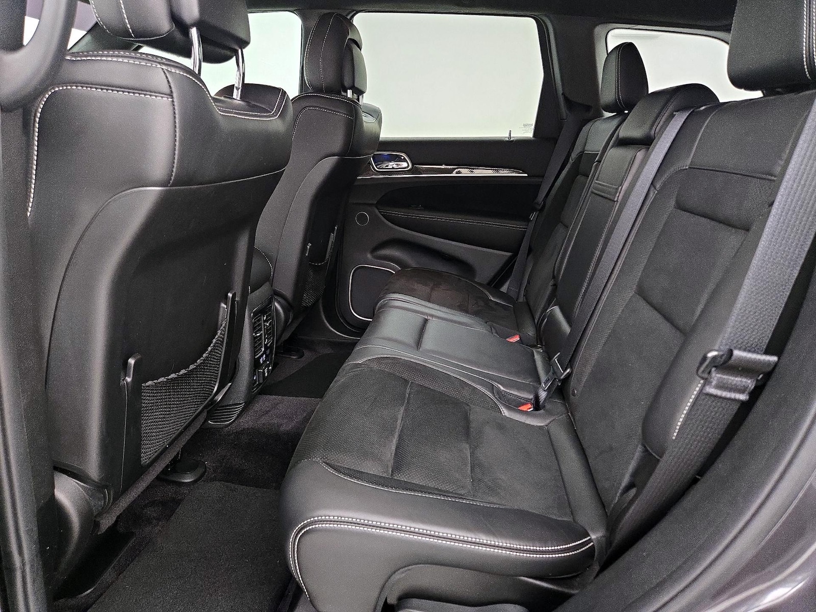 2017 Jeep Grand Cherokee SRT - Photo 22