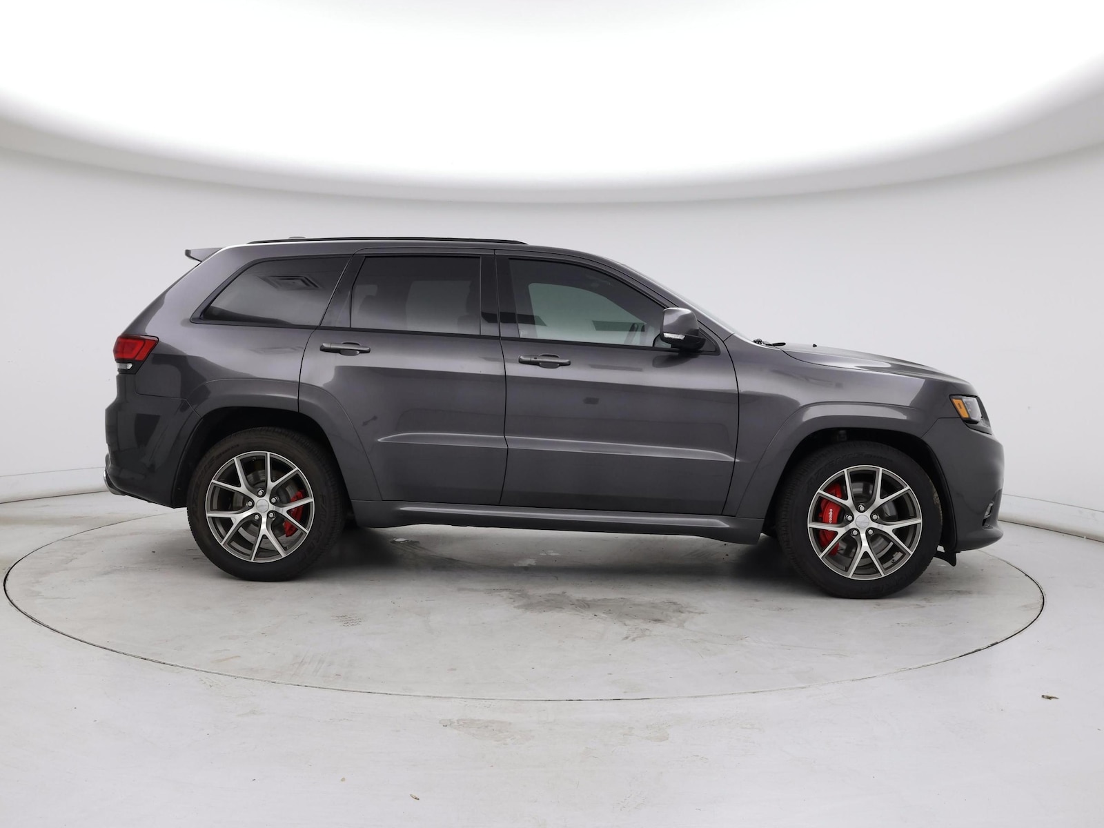 2017 Jeep Grand Cherokee SRT - Photo 8