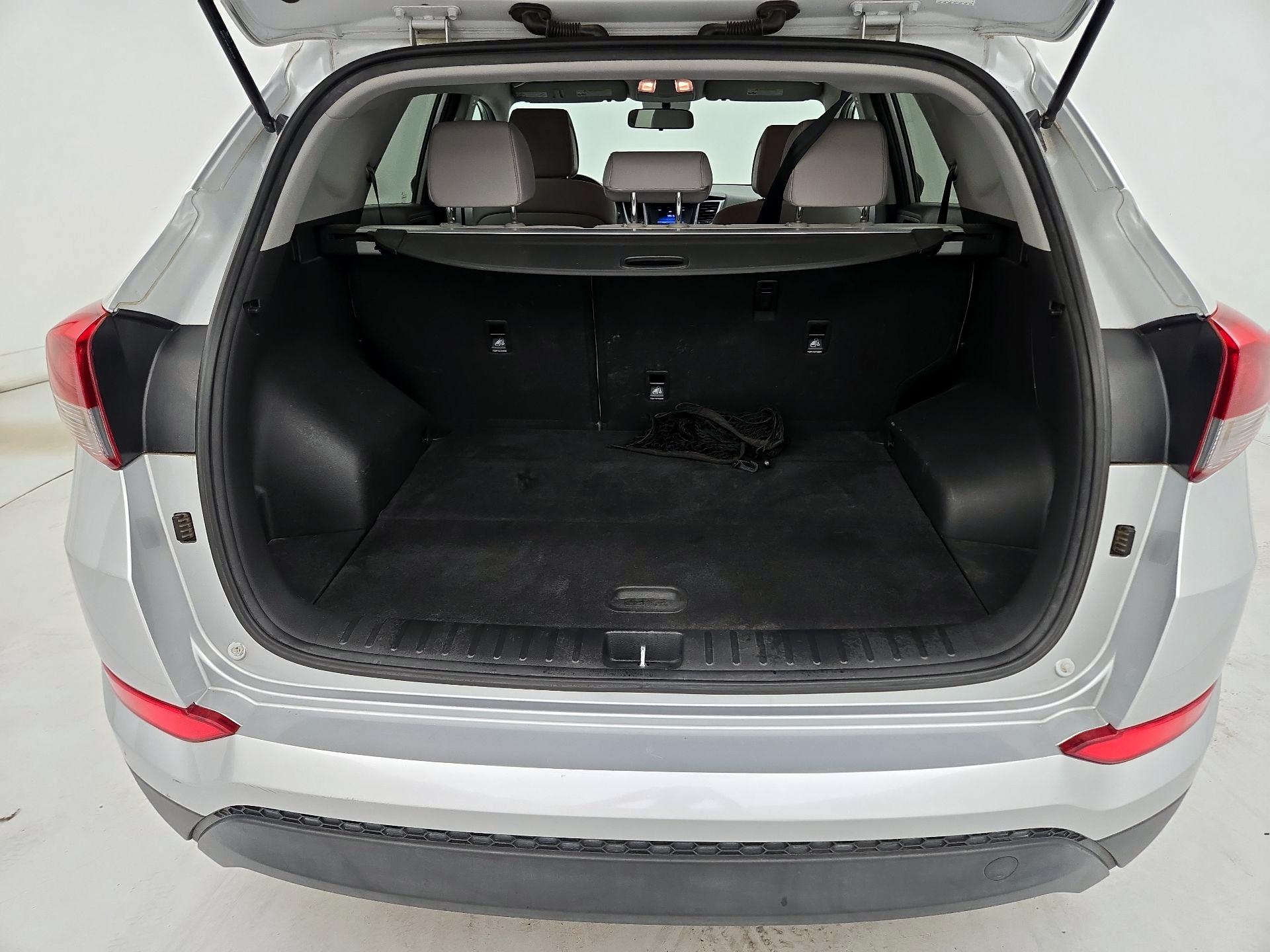 Thumbnail: 2017 Hyundai Tucson - 20