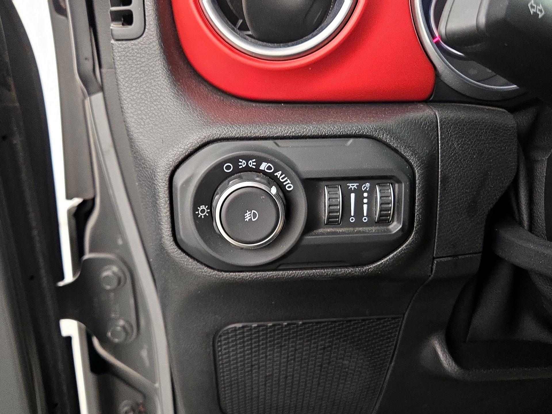 Thumbnail: 2021 Jeep Wrangler - 13