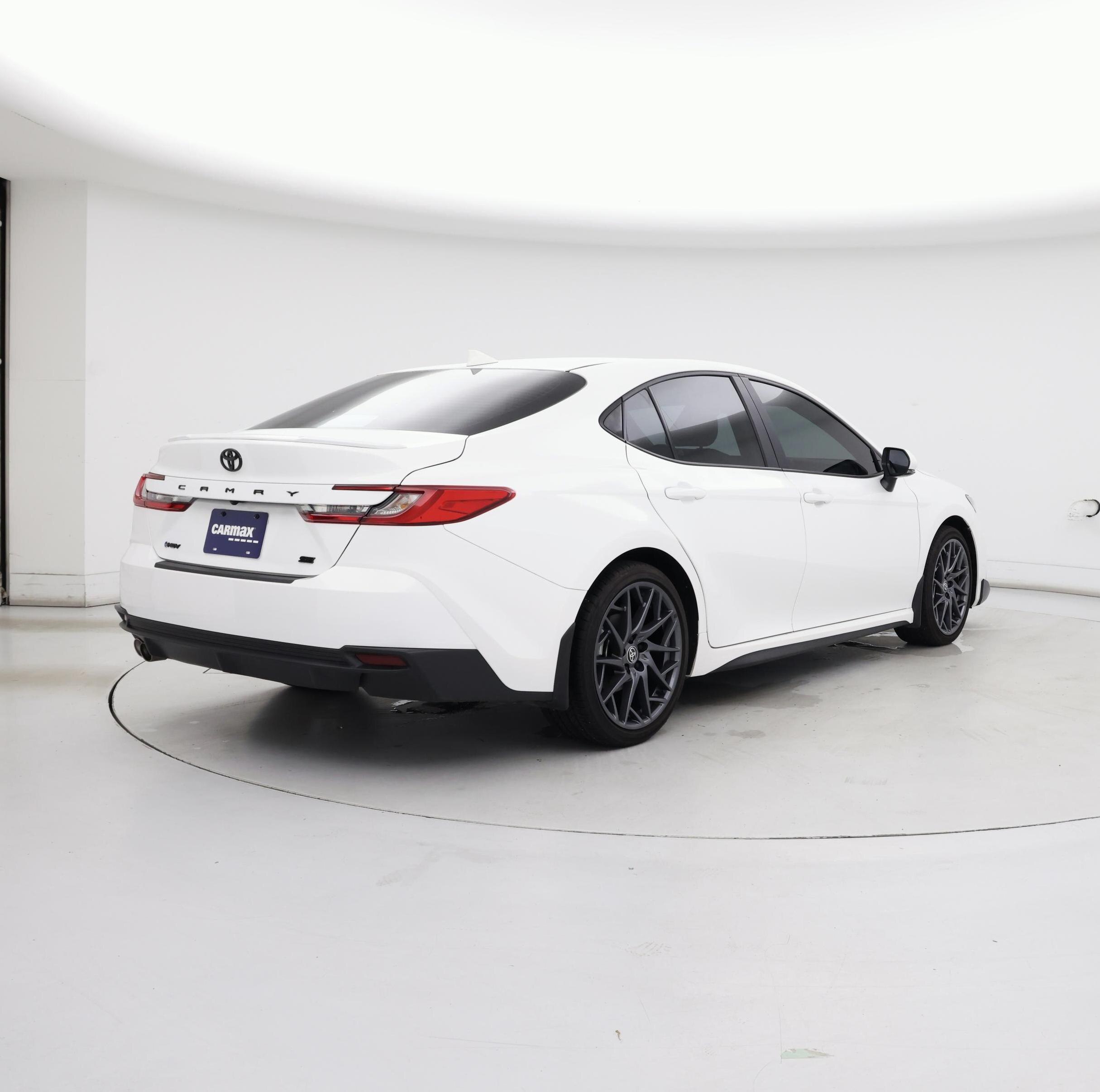 Thumbnail: 2025 Toyota Camry - 8