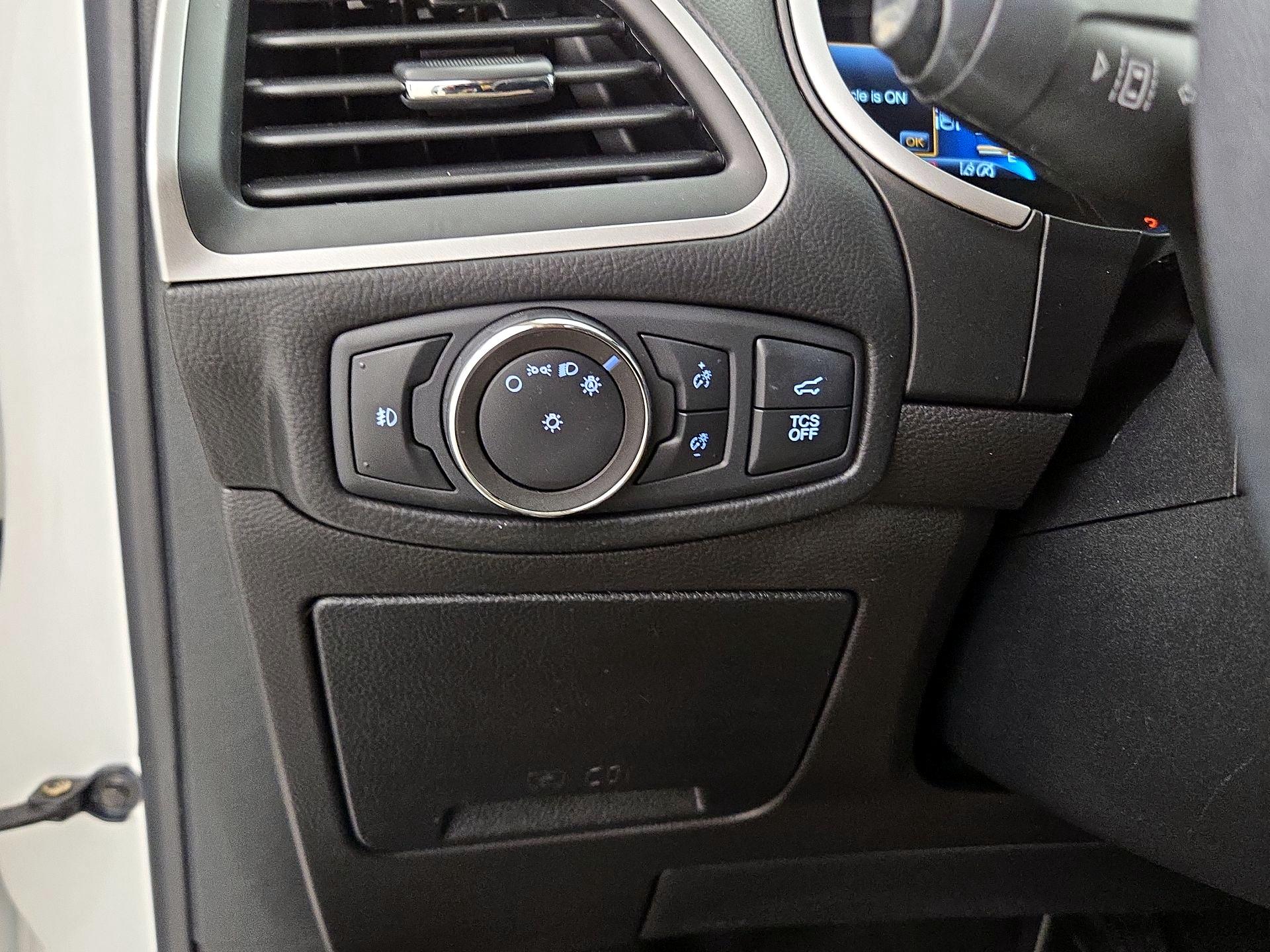 Thumbnail: 2020 Ford Edge - 13