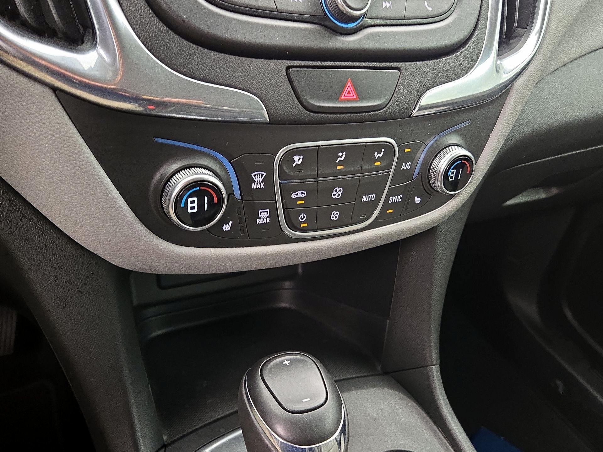 Thumbnail: 2019 Chevrolet Equinox - 16