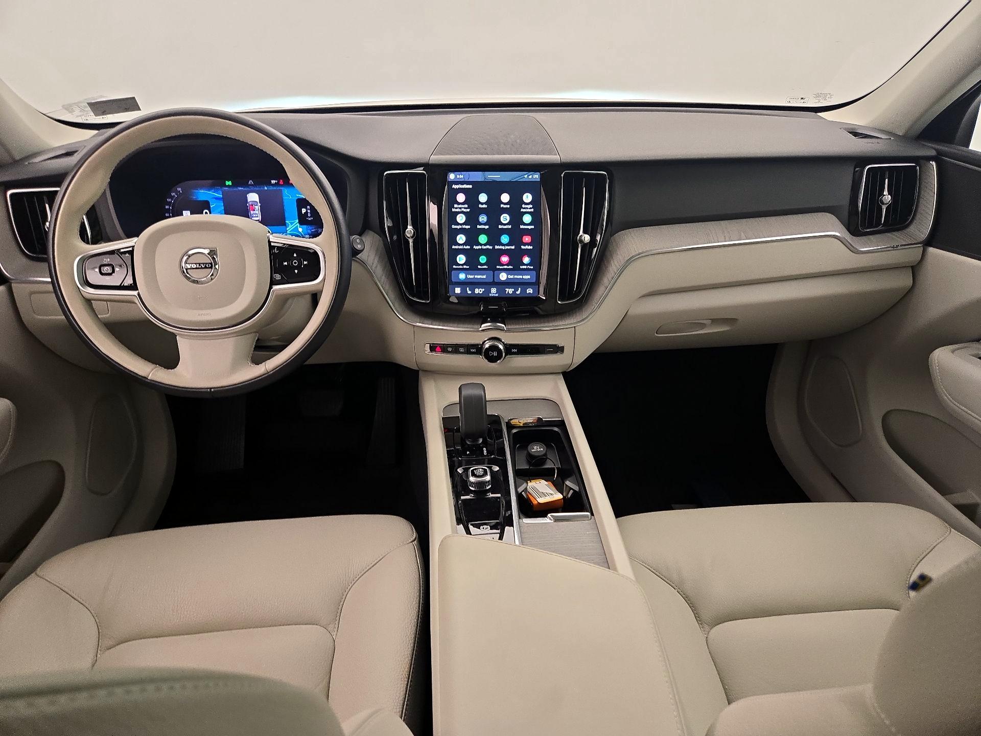 Thumbnail: 2023 Volvo XC60 - 9