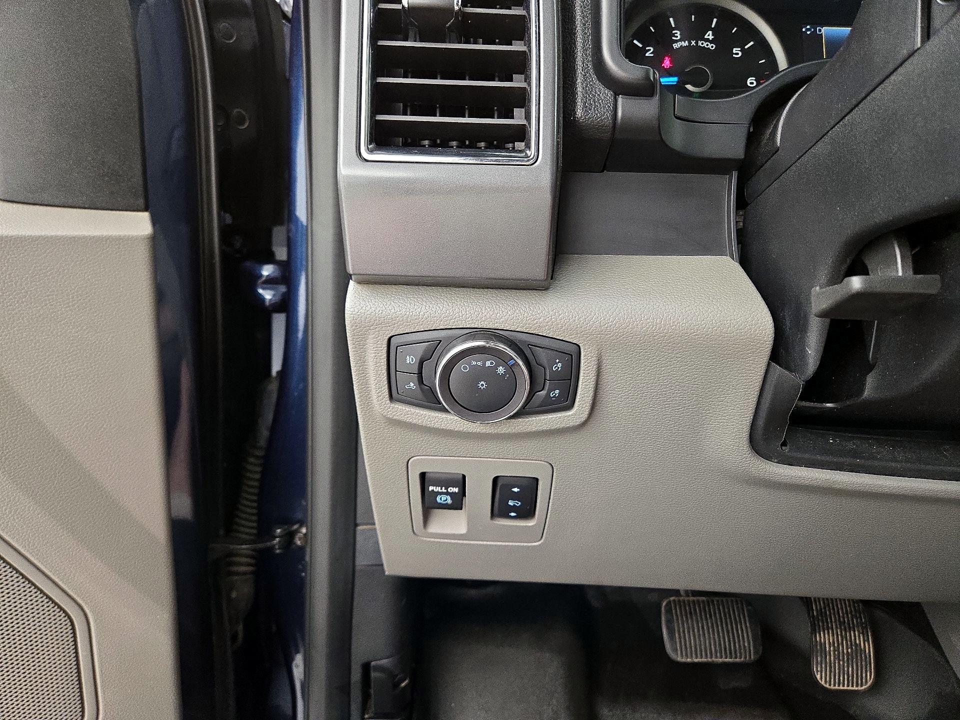 Thumbnail: 2018 Ford F-150 - 13