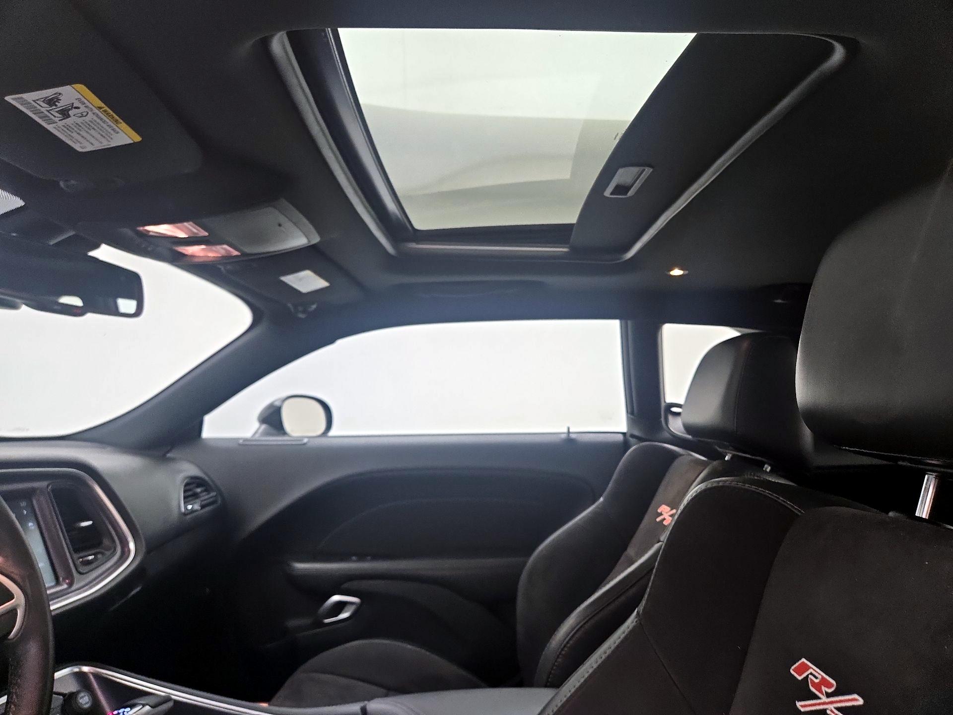 Thumbnail: 2016 Dodge Challenger - 19
