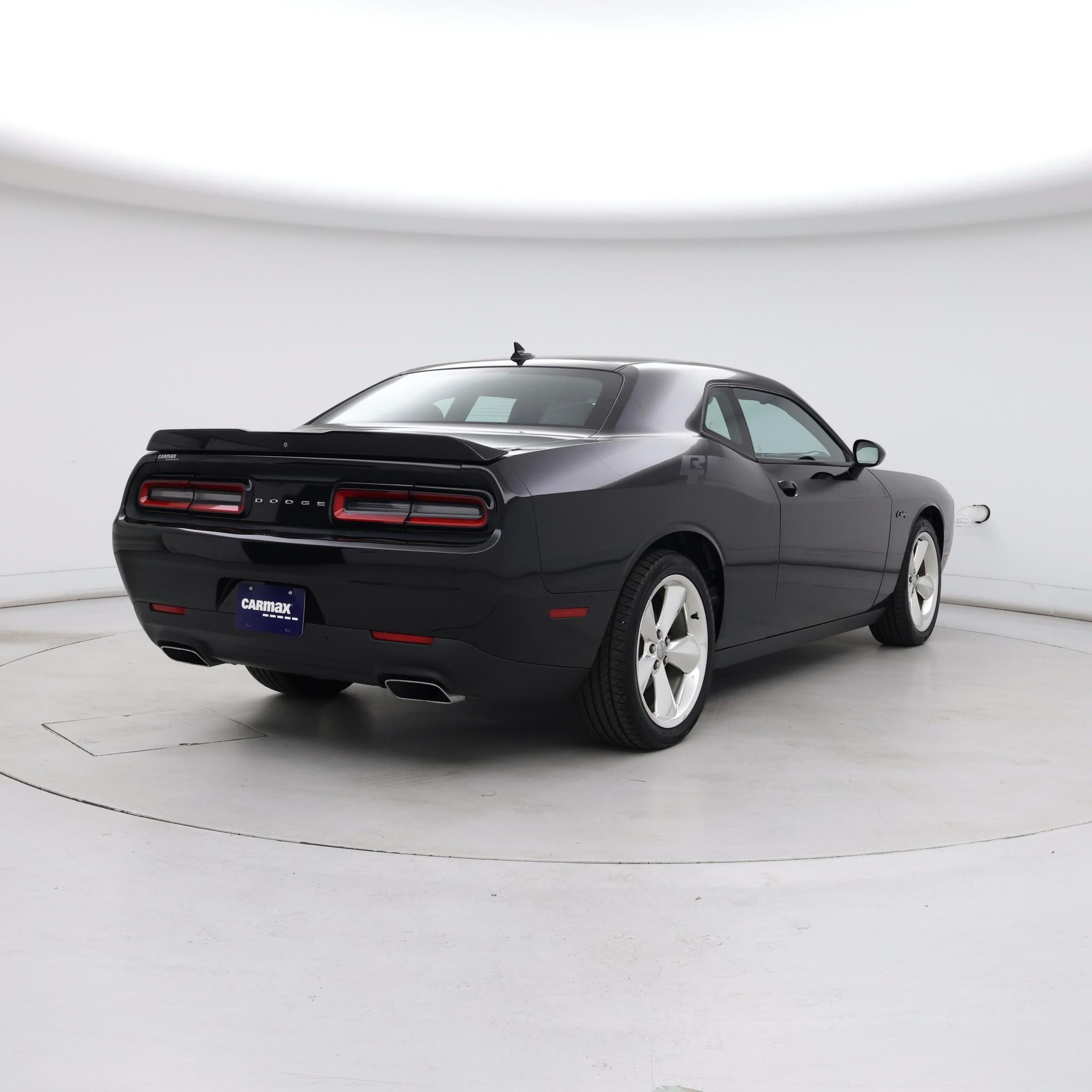 Thumbnail: 2016 Dodge Challenger - 8