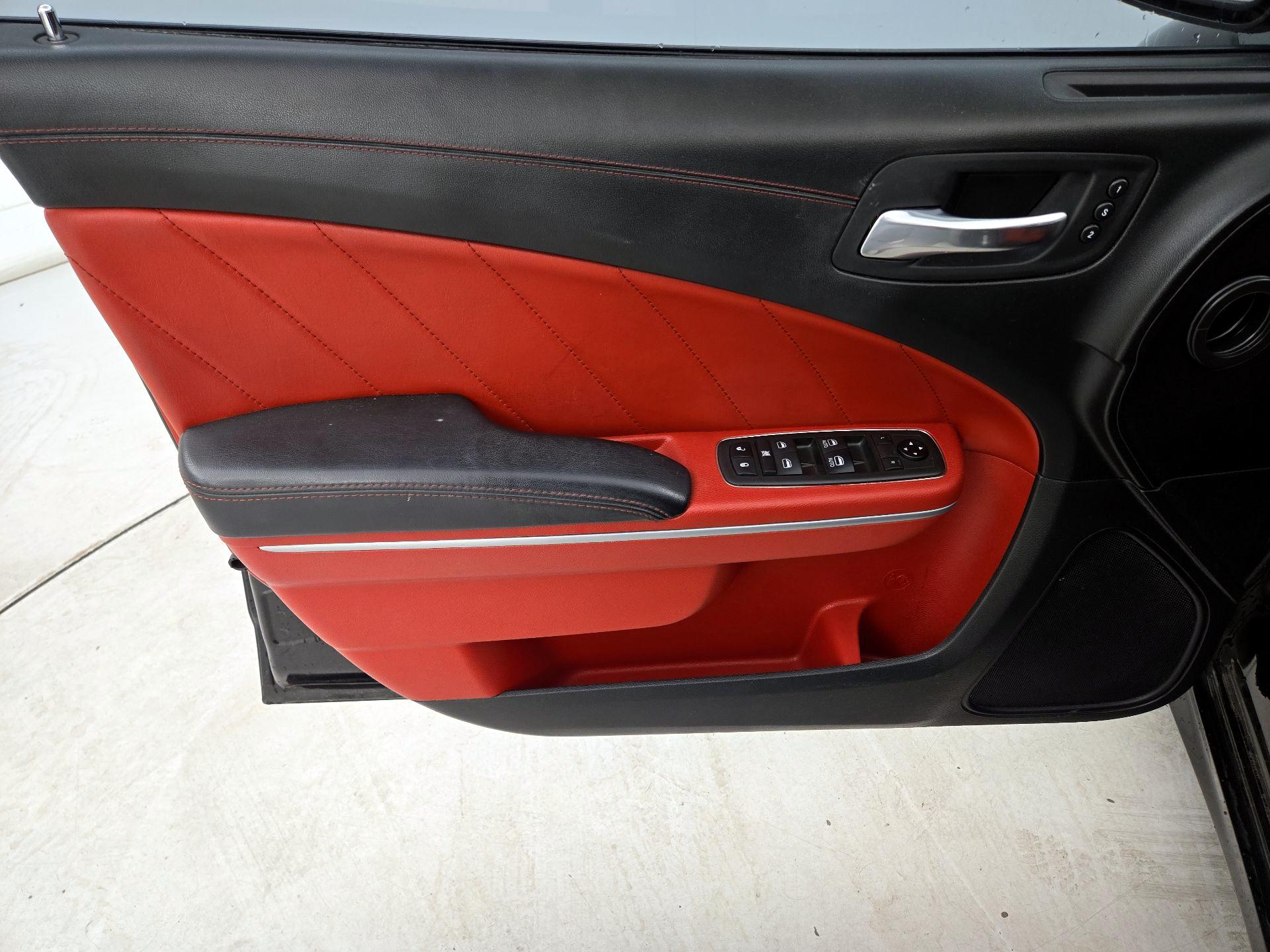 Thumbnail: 2021 Dodge Charger - 12