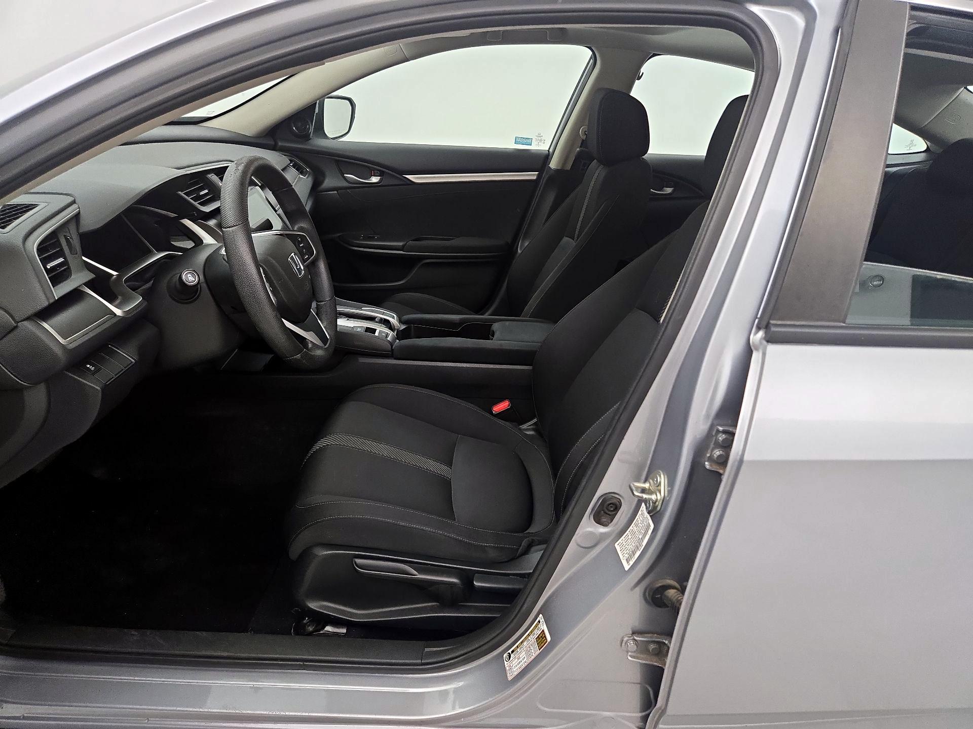 Thumbnail: 2016 Honda Civic - 11