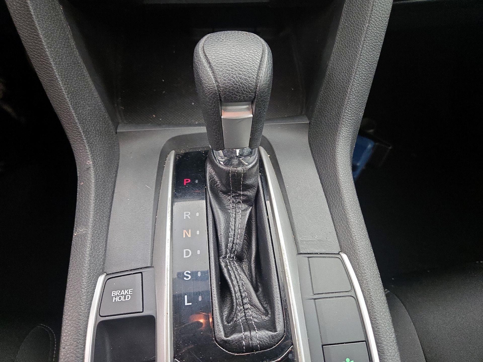 Thumbnail: 2016 Honda Civic - 17