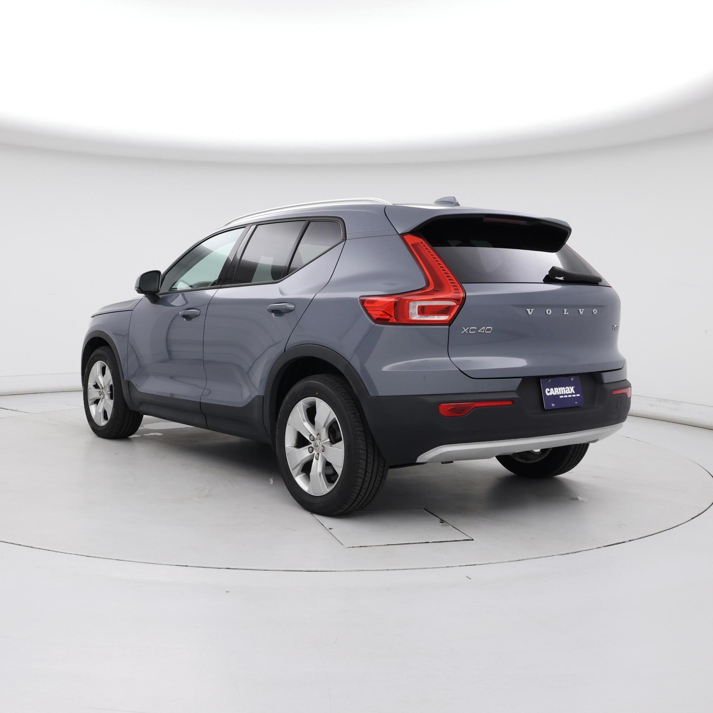 Thumbnail: 2020 Volvo XC40 - 2