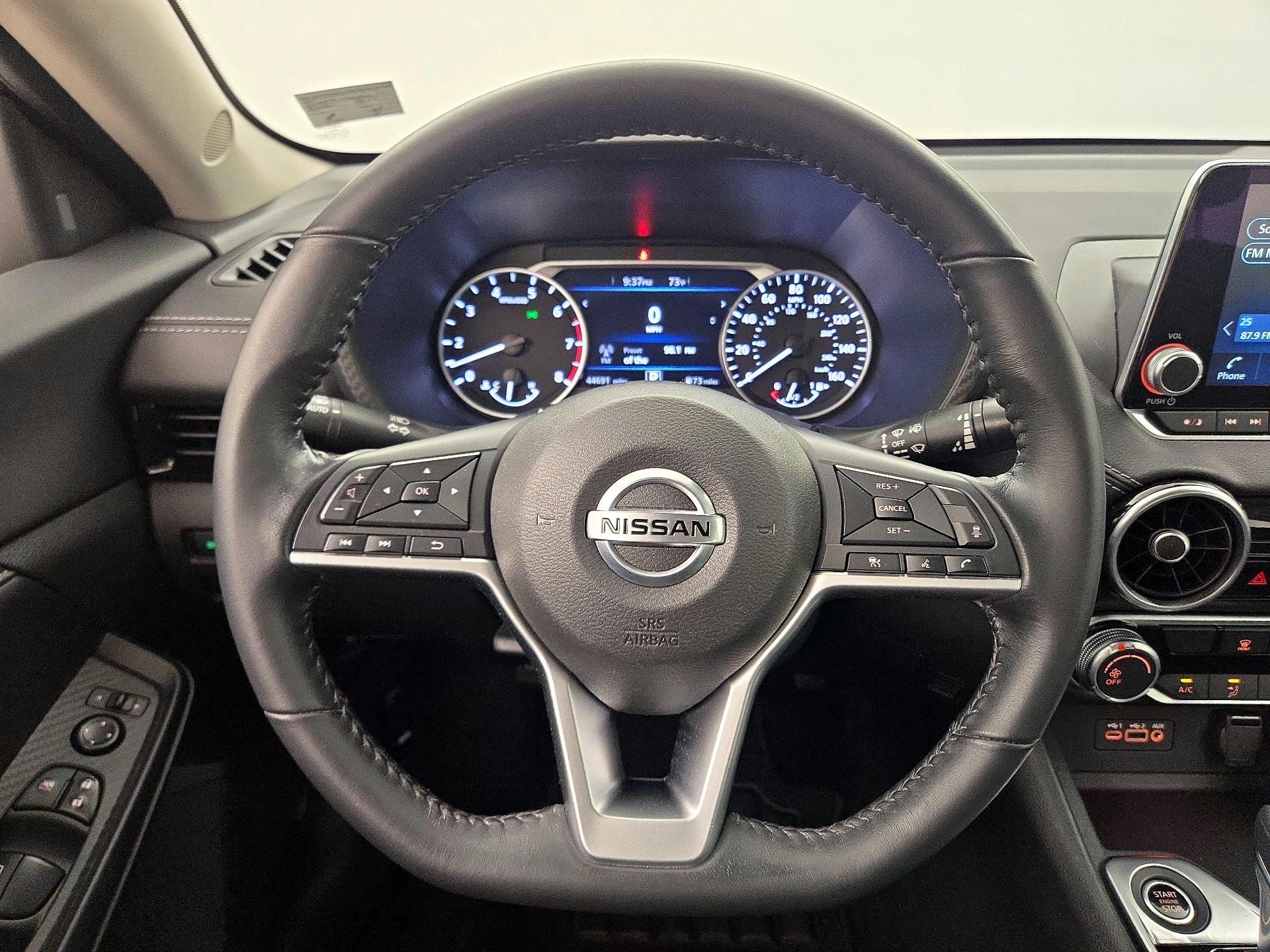 Thumbnail: 2022 Nissan Sentra - 10
