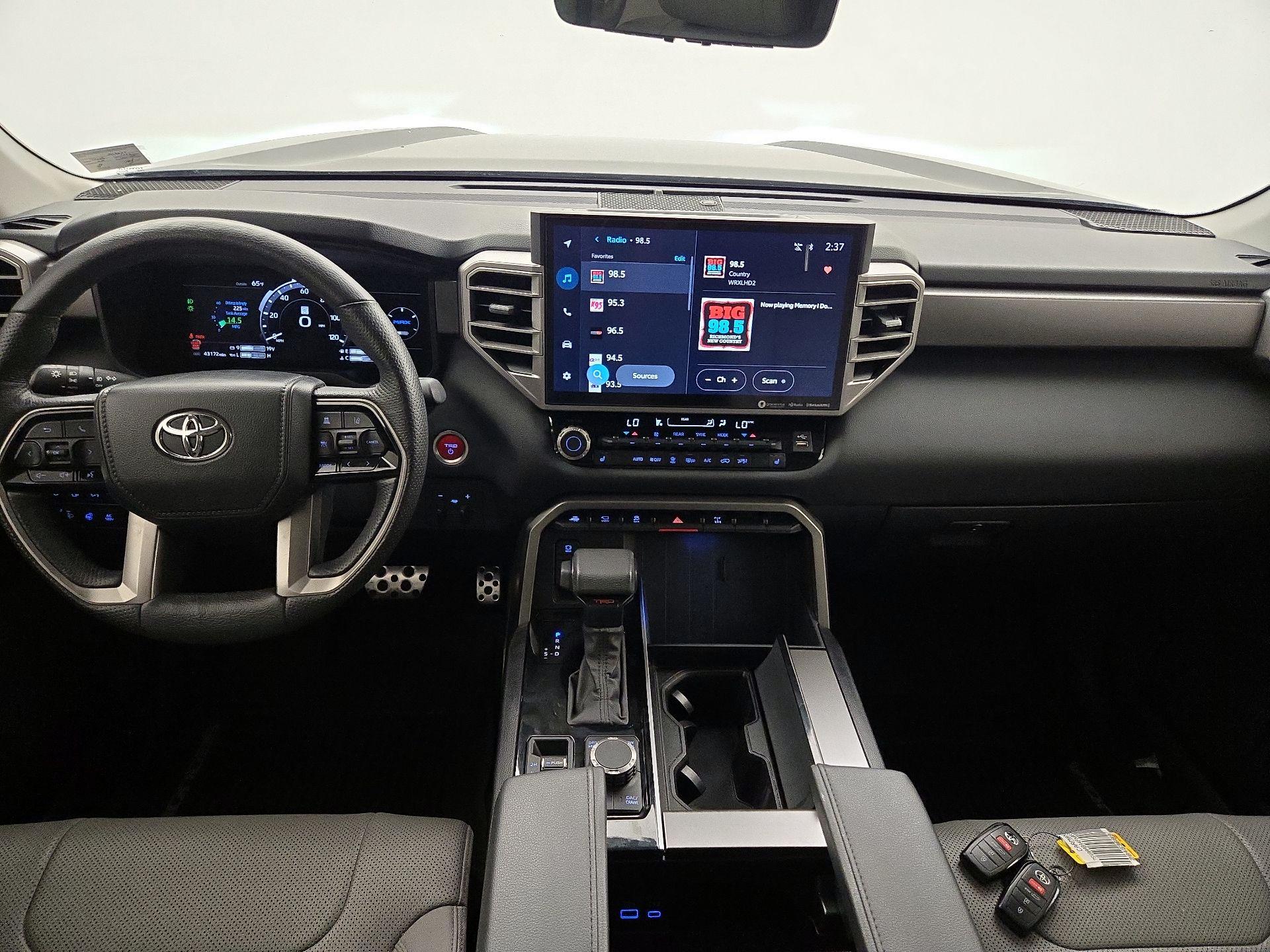 Thumbnail: 2023 Toyota Sequoia - 9