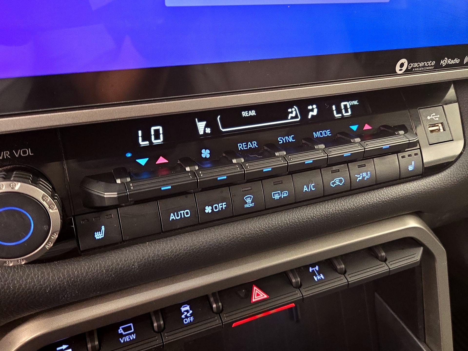 Thumbnail: 2023 Toyota Sequoia - 16