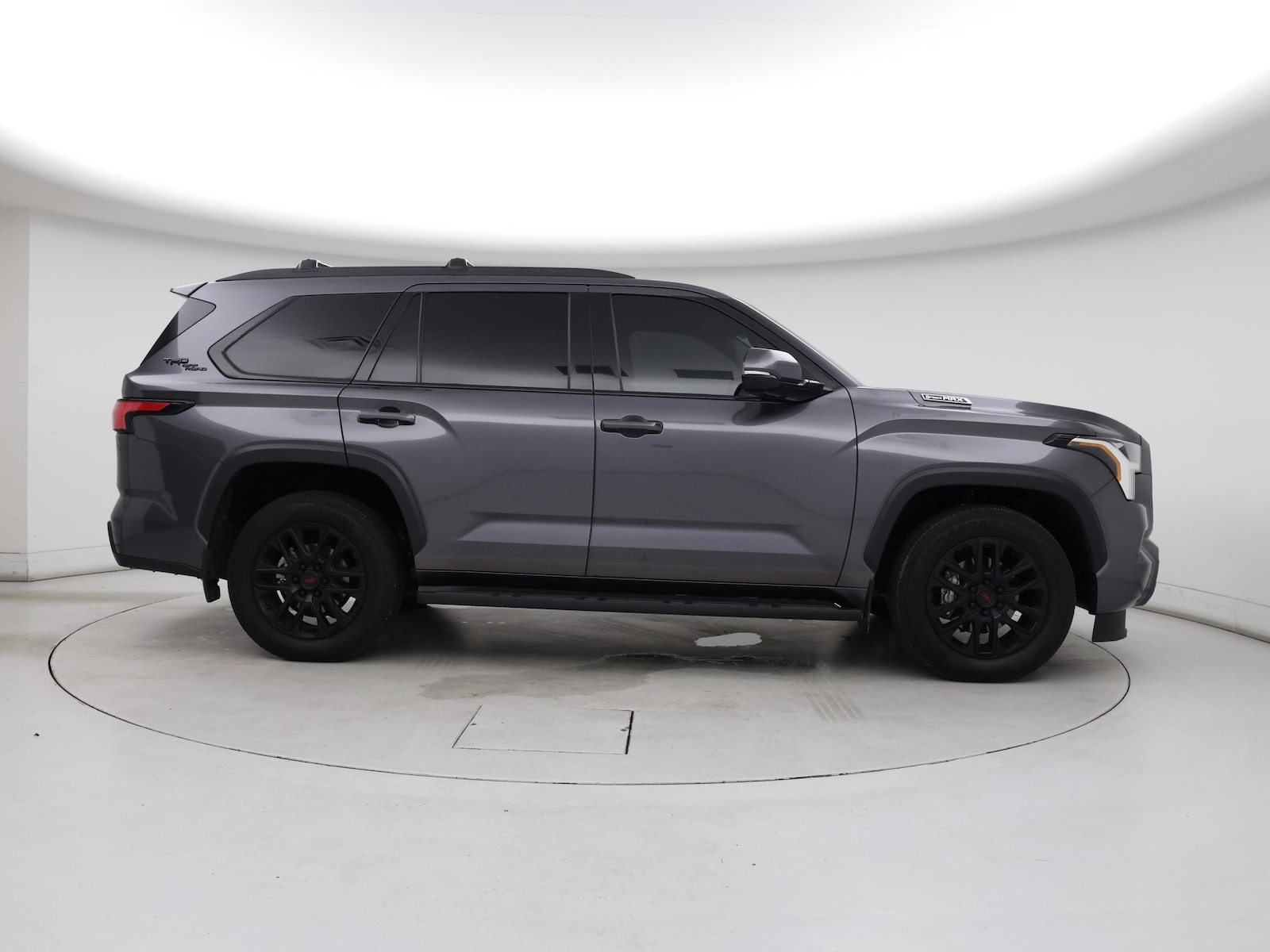 2023 Toyota Sequoia Limited - Photo 8