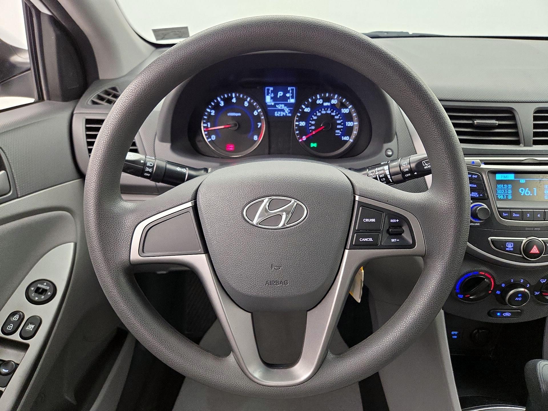 Thumbnail: 2017 Hyundai Accent - 10