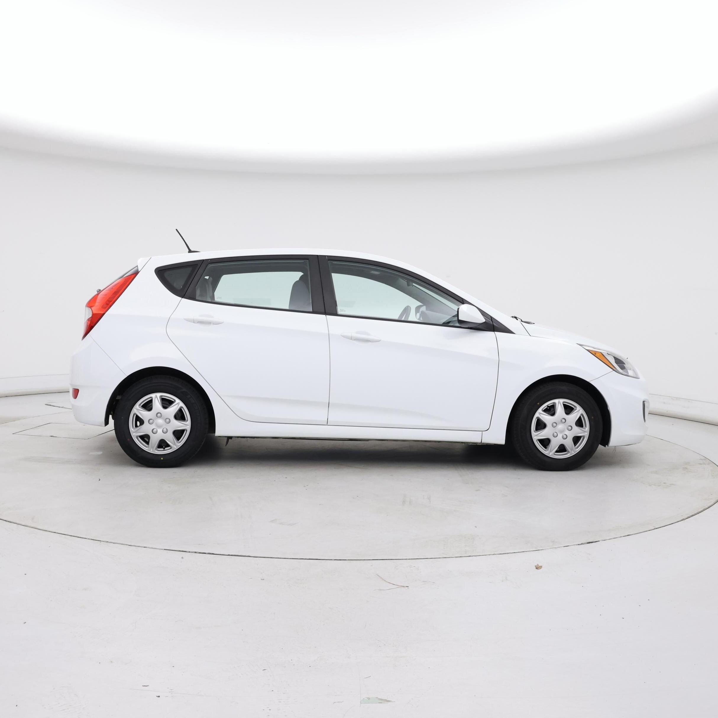 Thumbnail: 2017 Hyundai Accent - 7