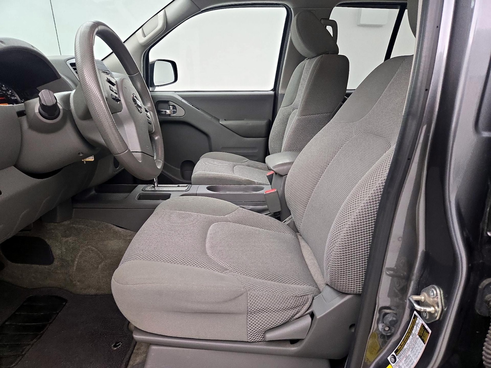 2018 Nissan Frontier SV - Photo 12