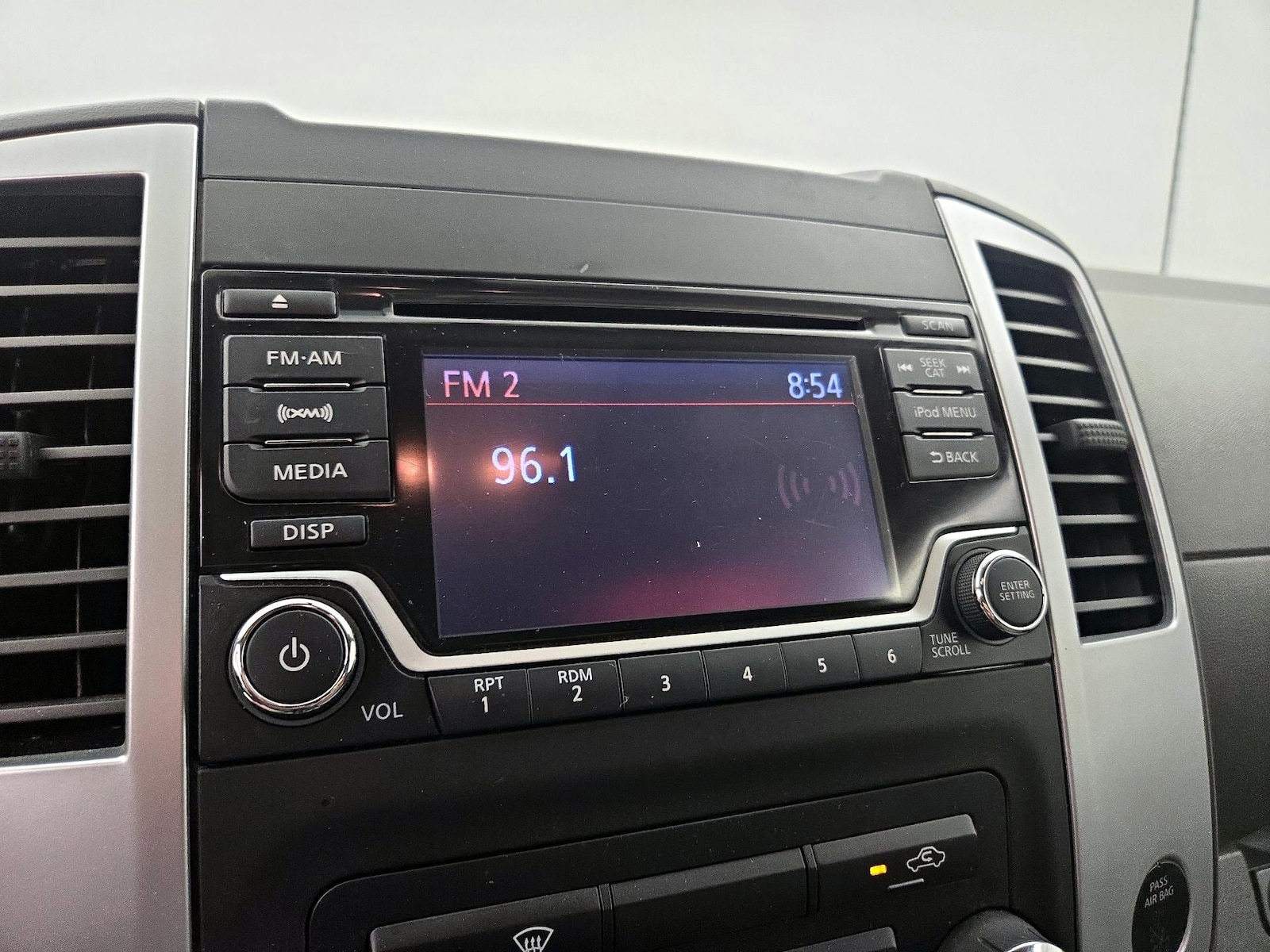 2018 Nissan Frontier SV - Photo 16