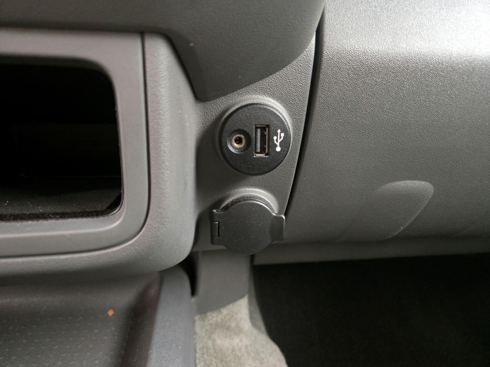 2018 Nissan Frontier SV - Photo 19