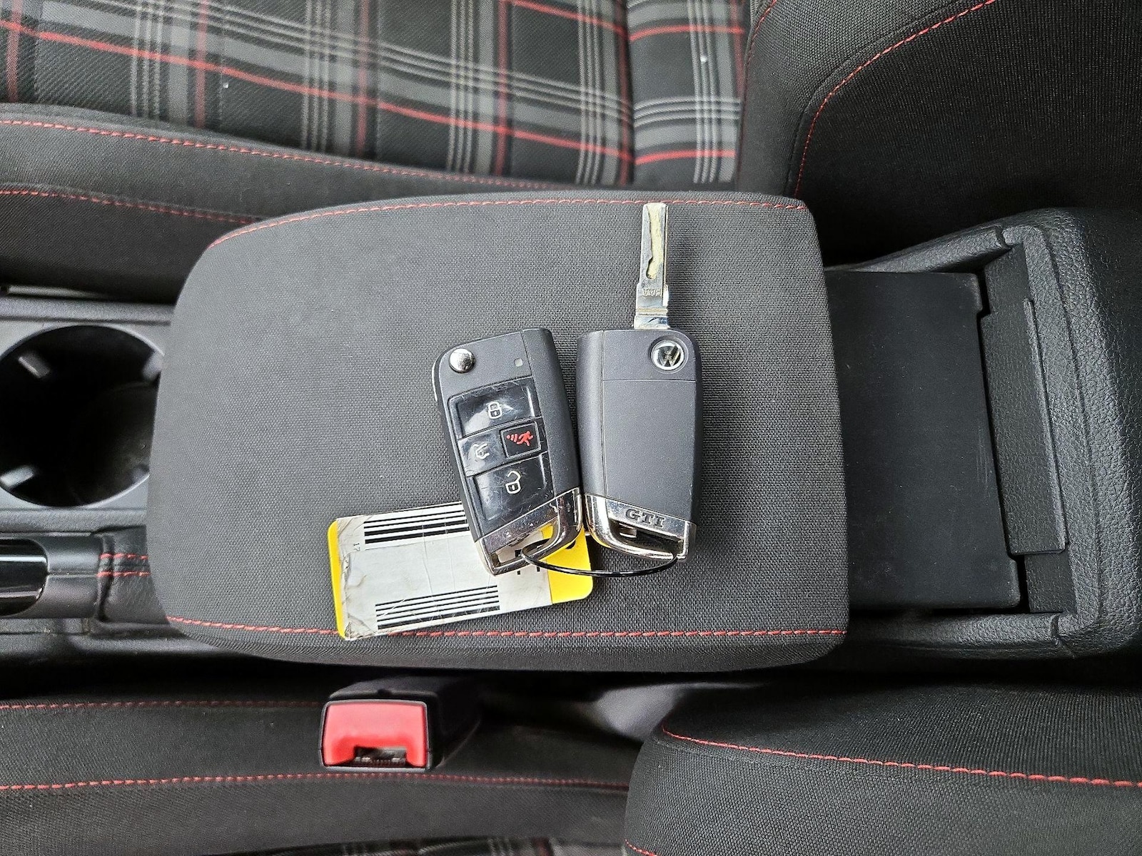 2017 Volkswagen Golf GTI S - Photo 23