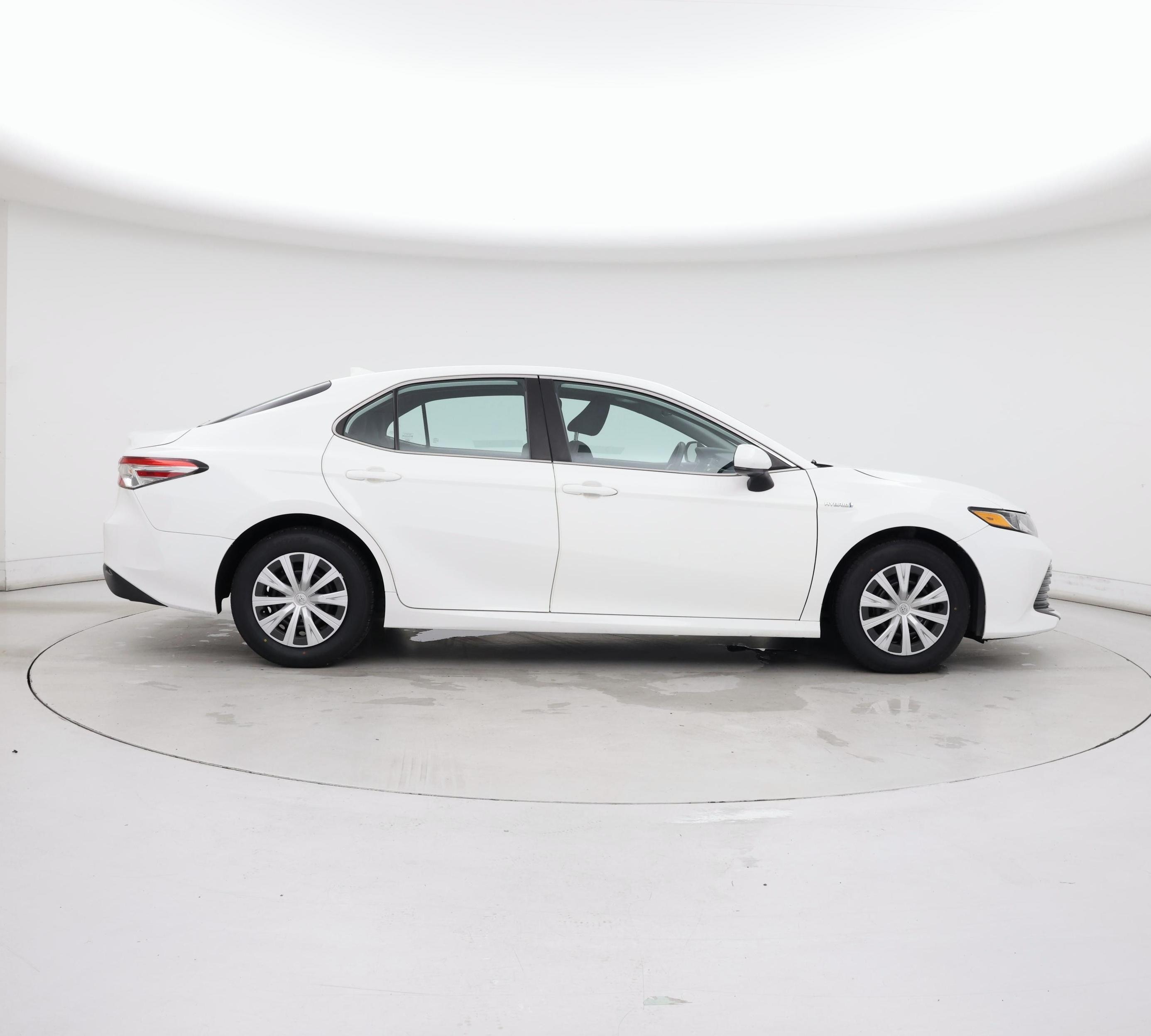 Thumbnail: 2020 Toyota Camry - 7