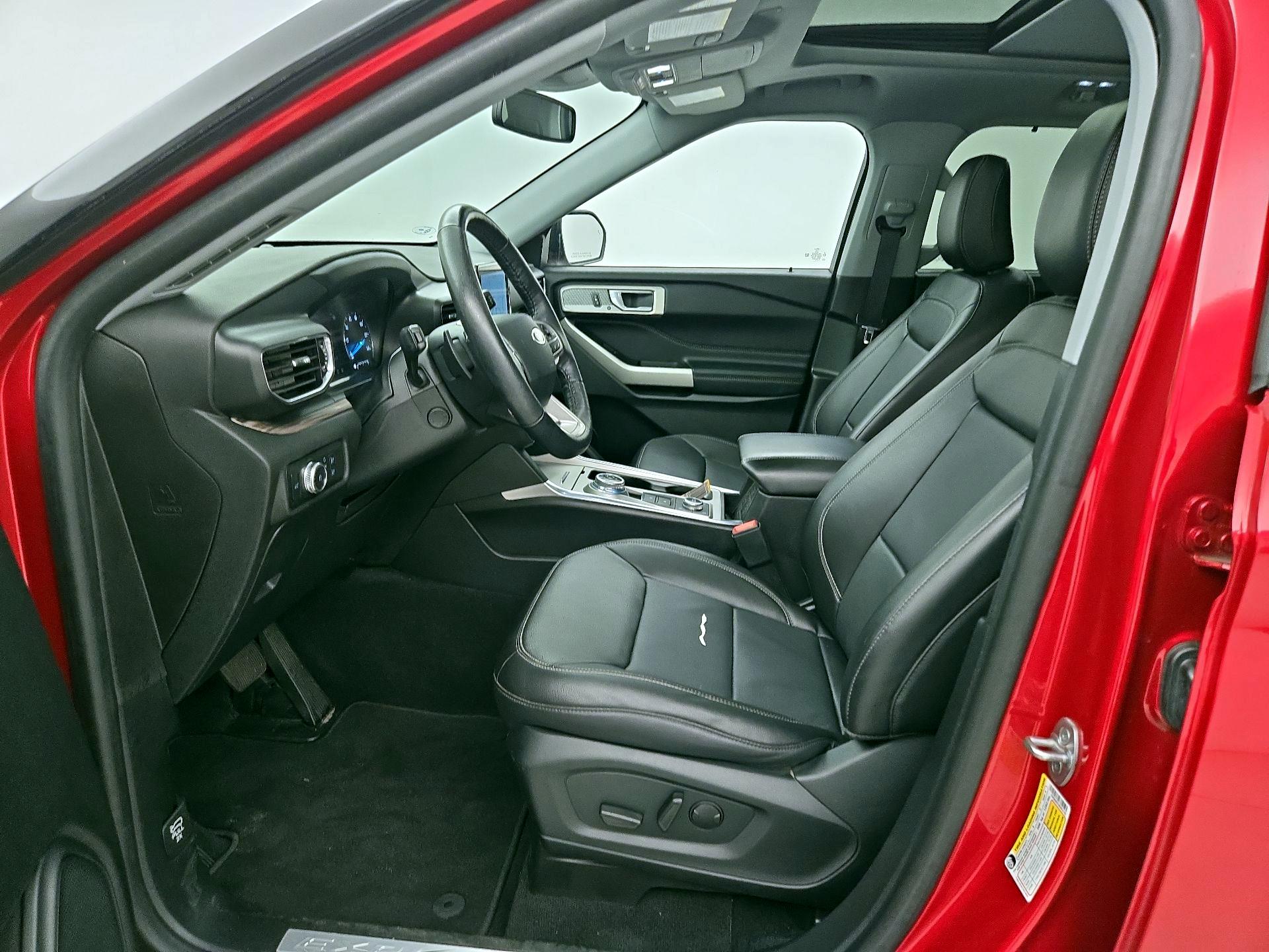 Thumbnail: 2021 Ford Explorer - 11