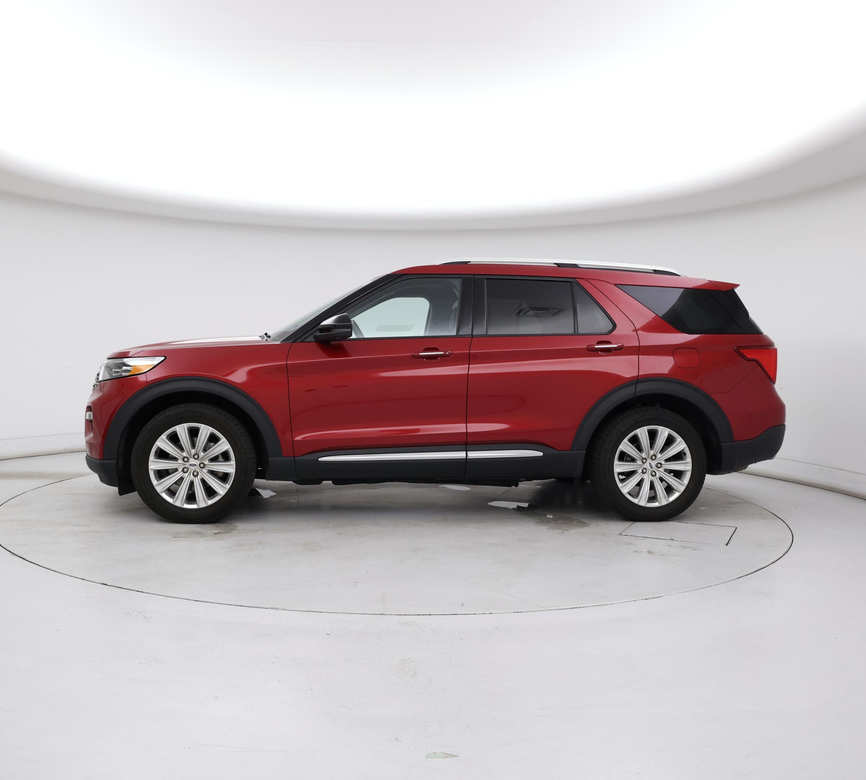 Thumbnail: 2021 Ford Explorer - 3