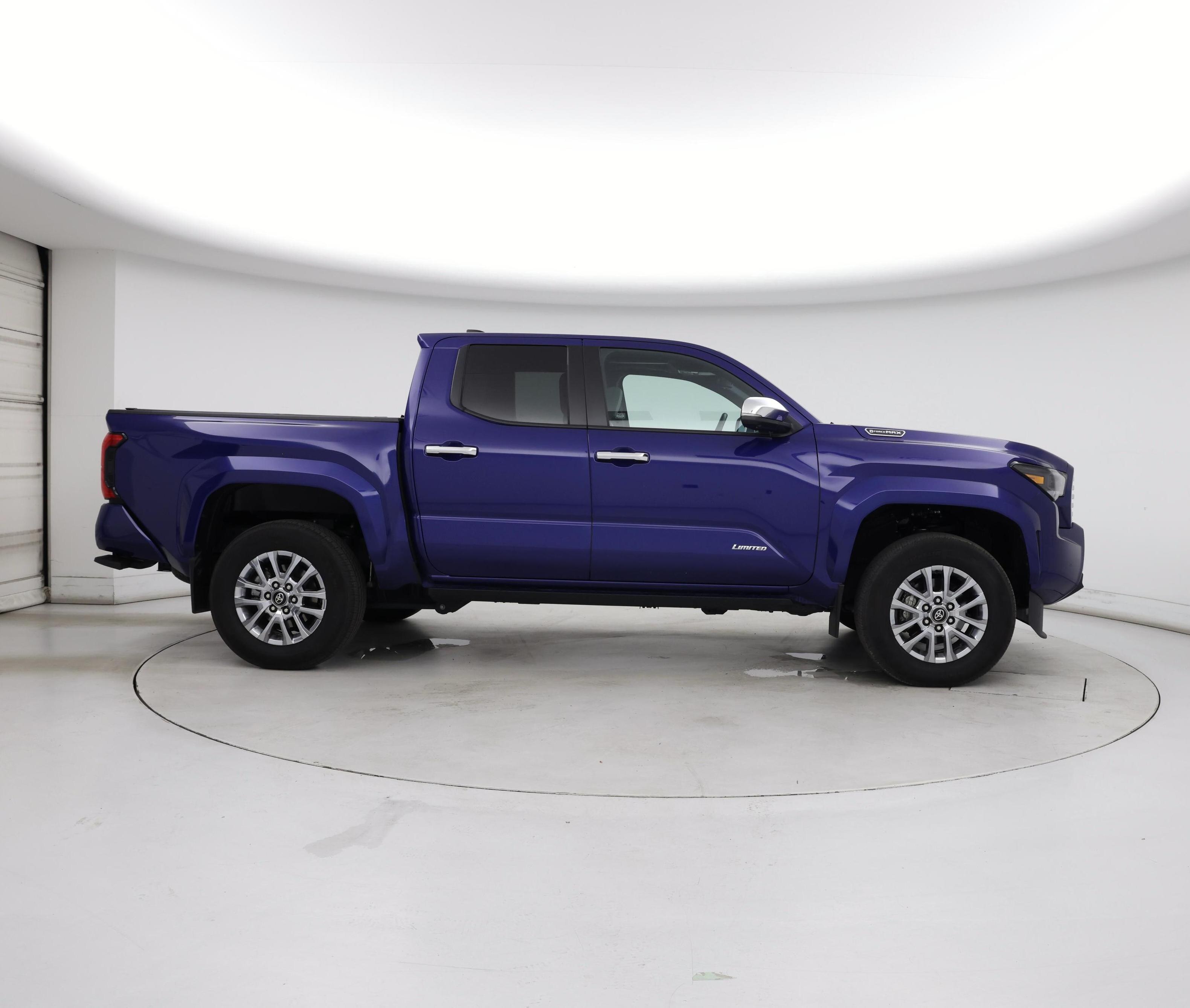 Thumbnail: 2025 Toyota Tacoma - 7