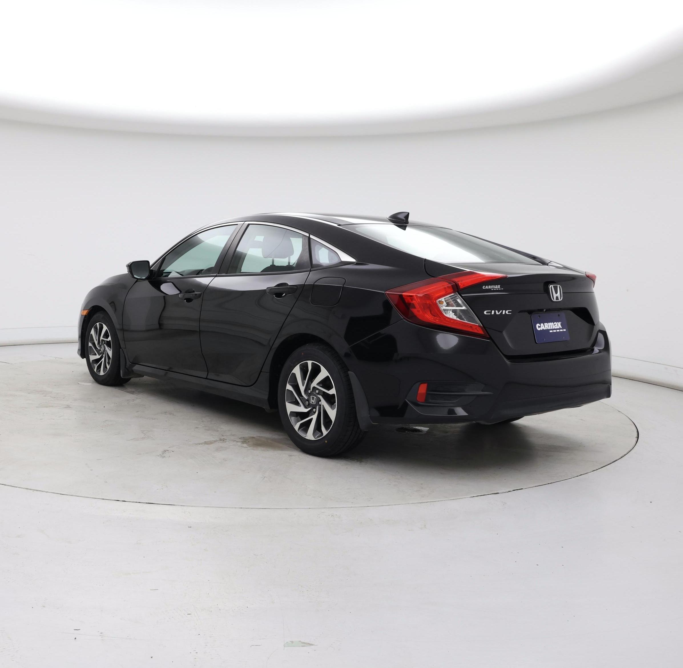 Thumbnail: 2017 Honda Civic - 2