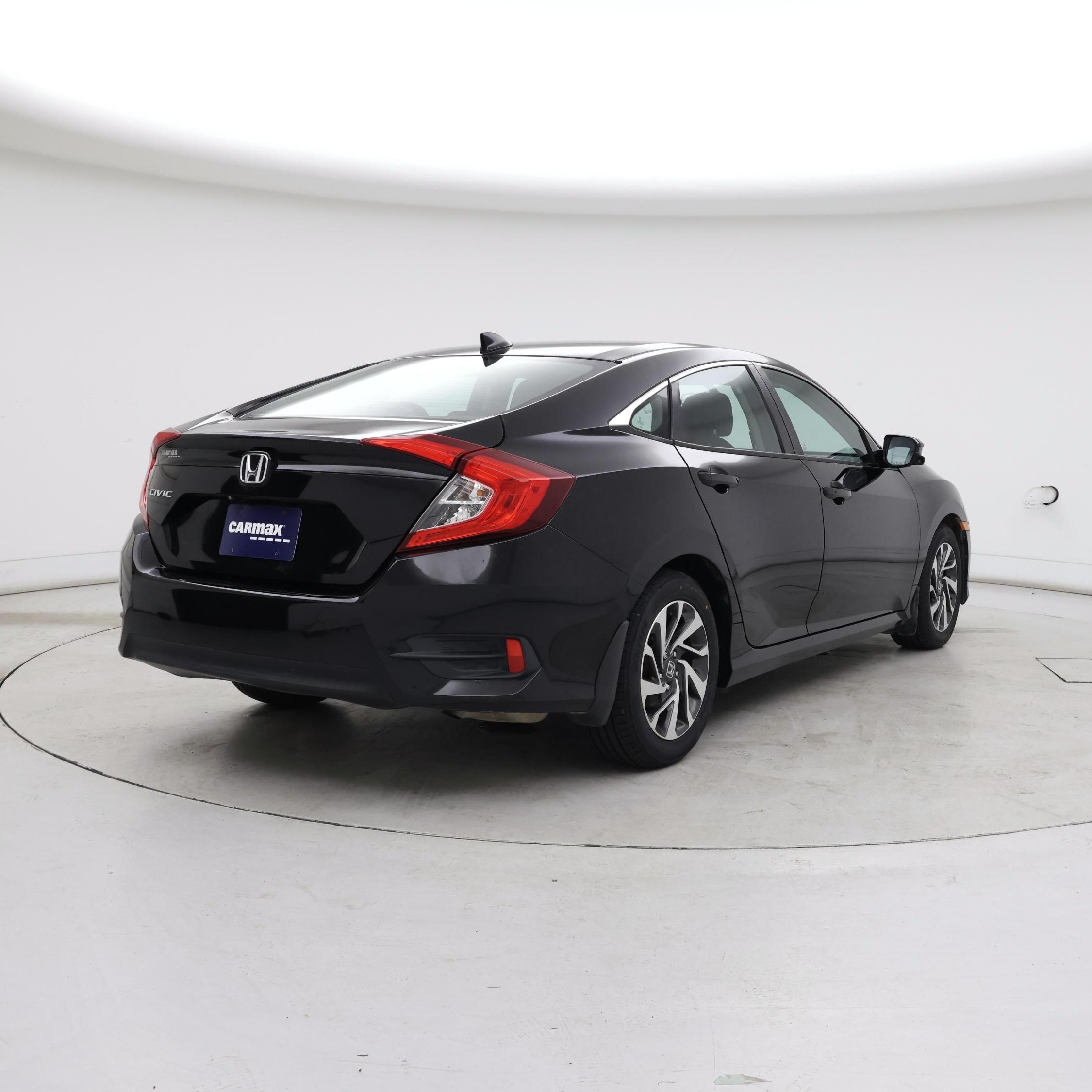 Thumbnail: 2017 Honda Civic - 8