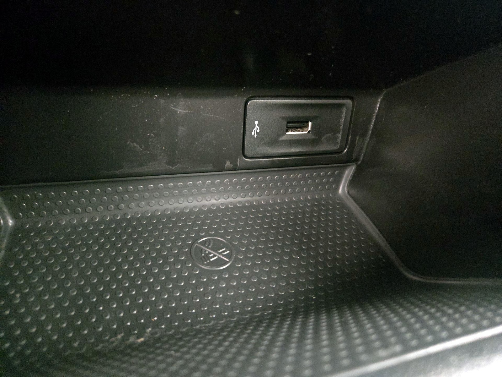 2019 Volkswagen Beetle S - Photo 18