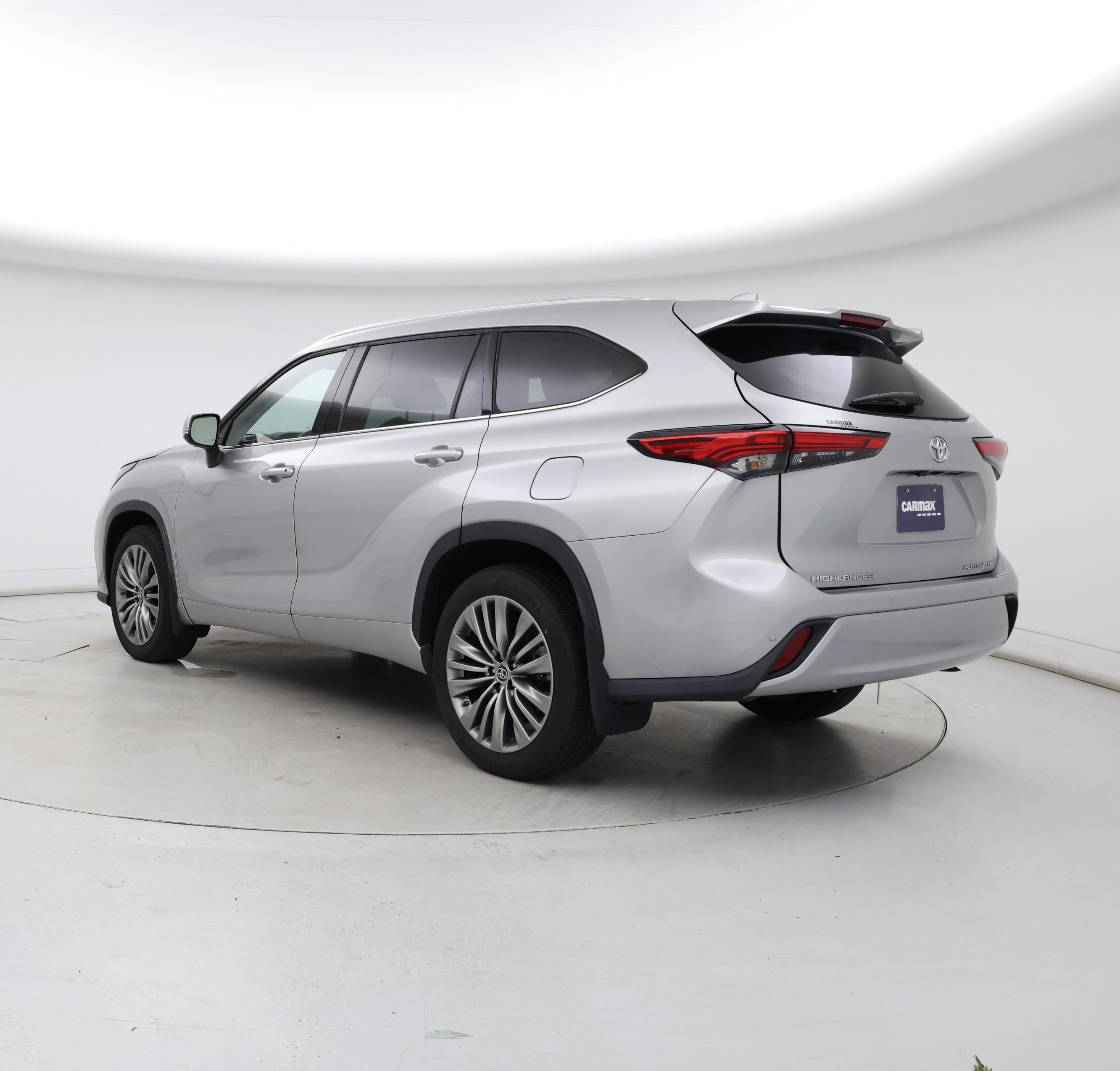 Thumbnail: 2021 Toyota Highlander - 2