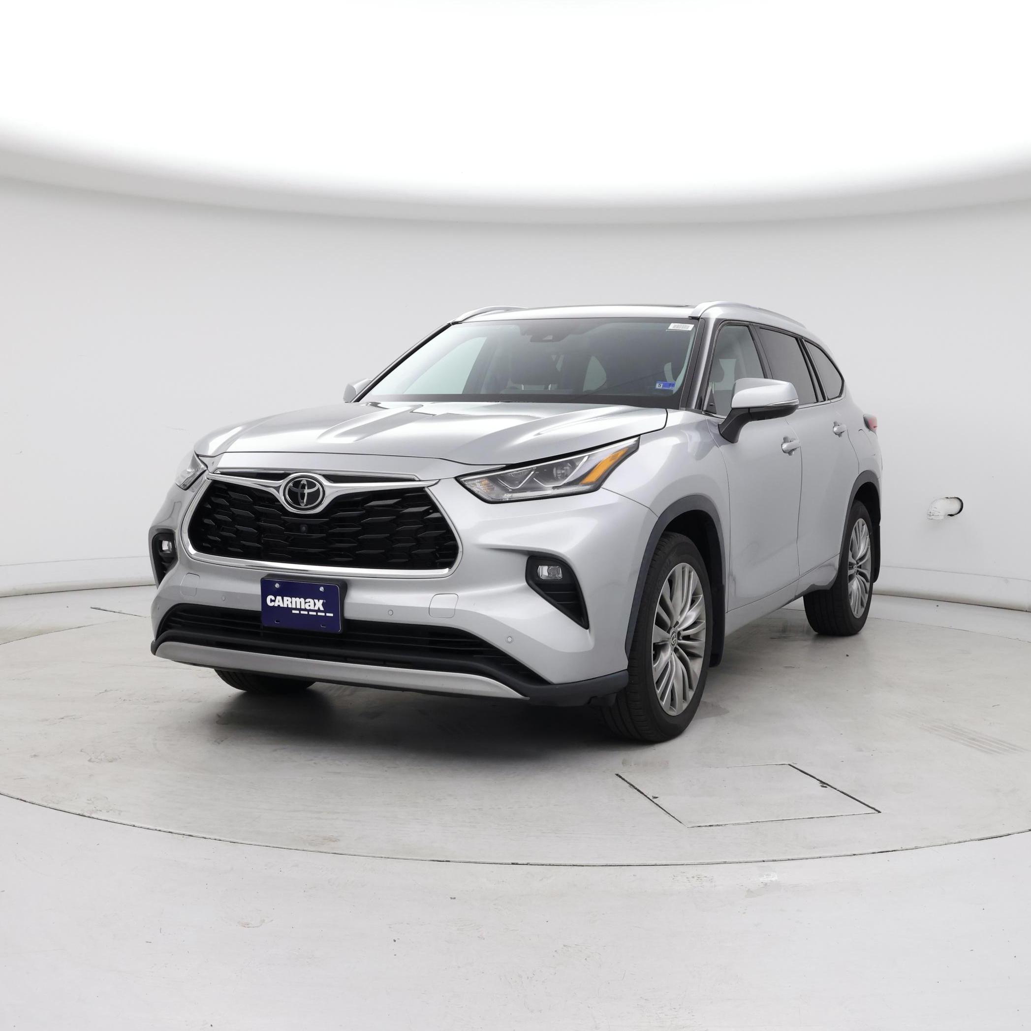 Thumbnail: 2021 Toyota Highlander - 4