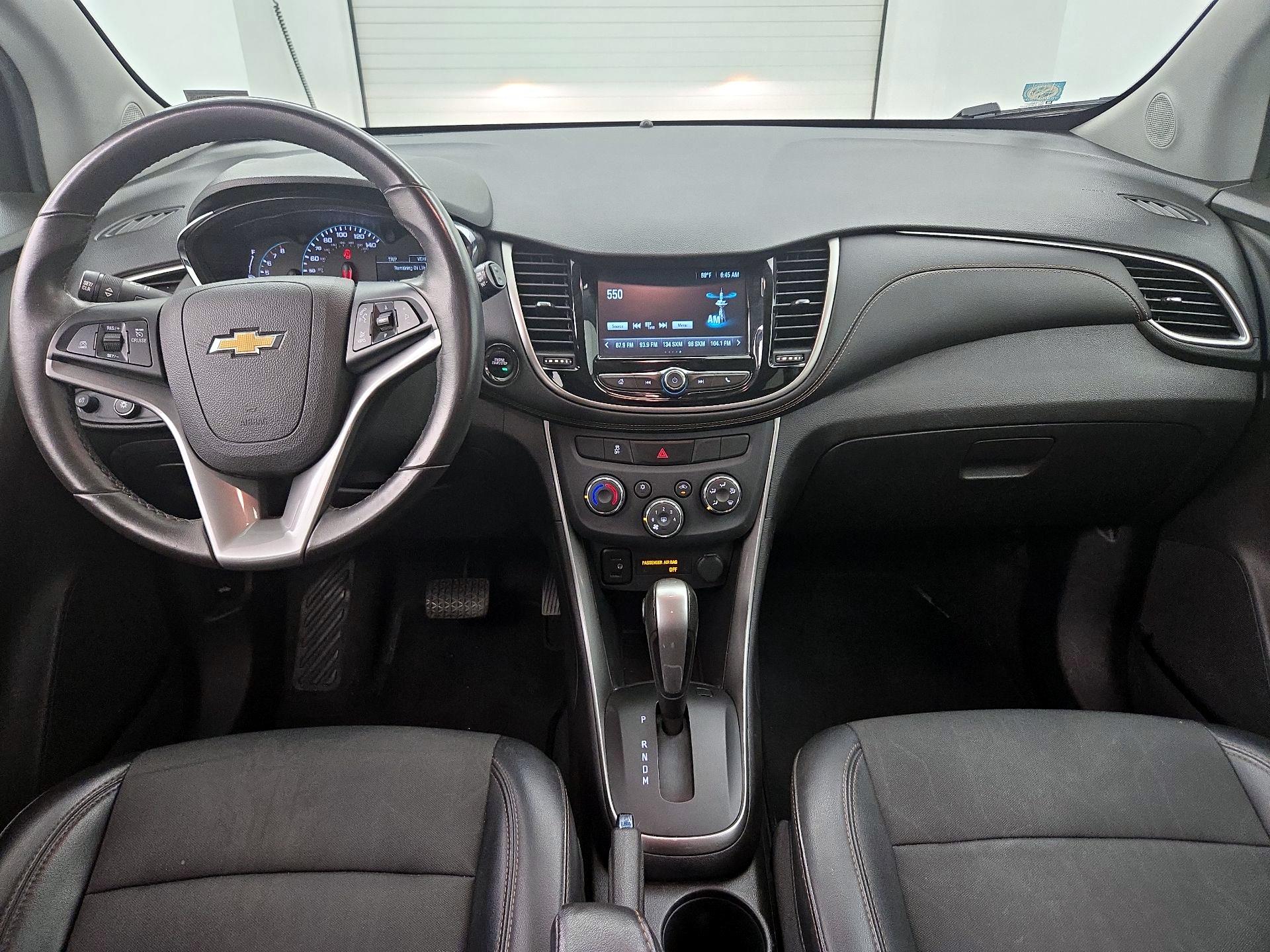 Thumbnail: 2017 Chevrolet Trax - 9