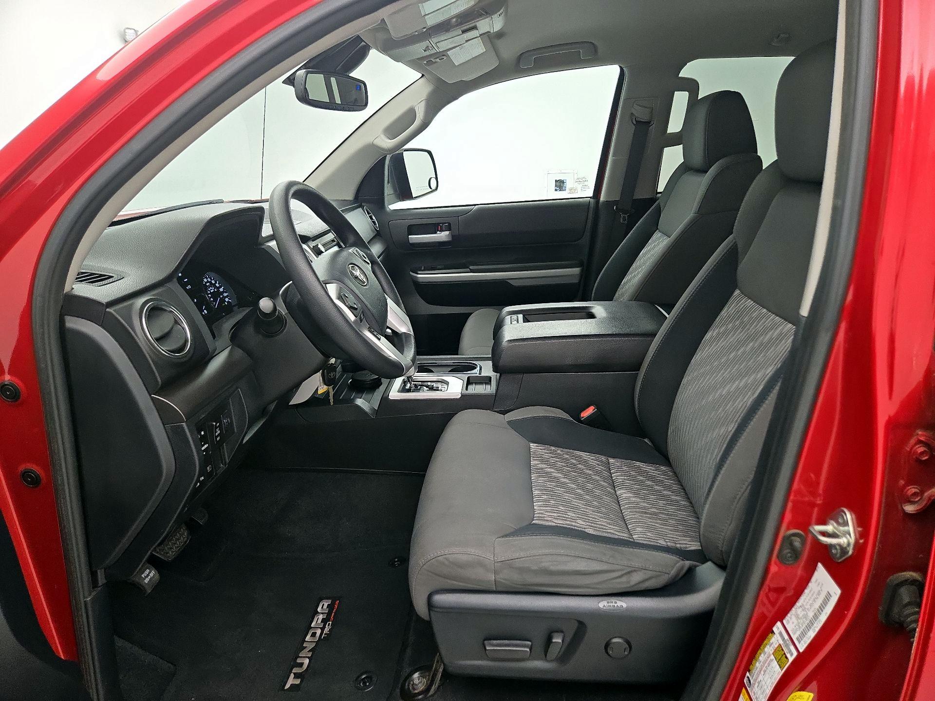 Thumbnail: 2019 Toyota Tundra - 11