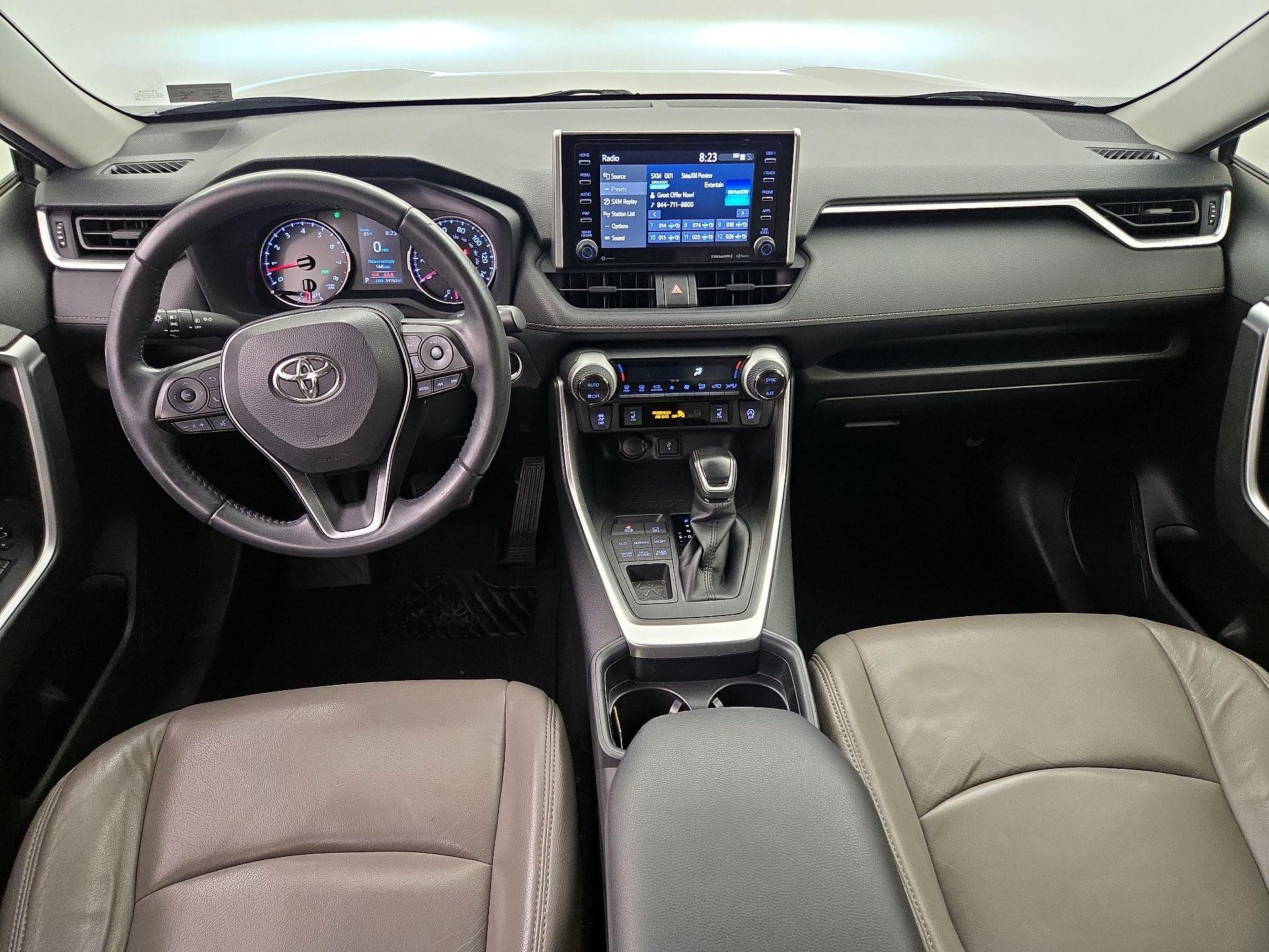 Thumbnail: 2020 Toyota RAV4 - 9